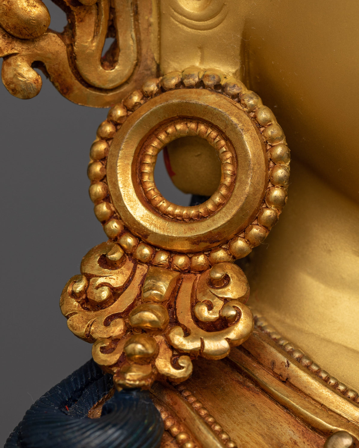 Manjushri: An Insight Wisdom Deity Statue | Sculptural Perfection