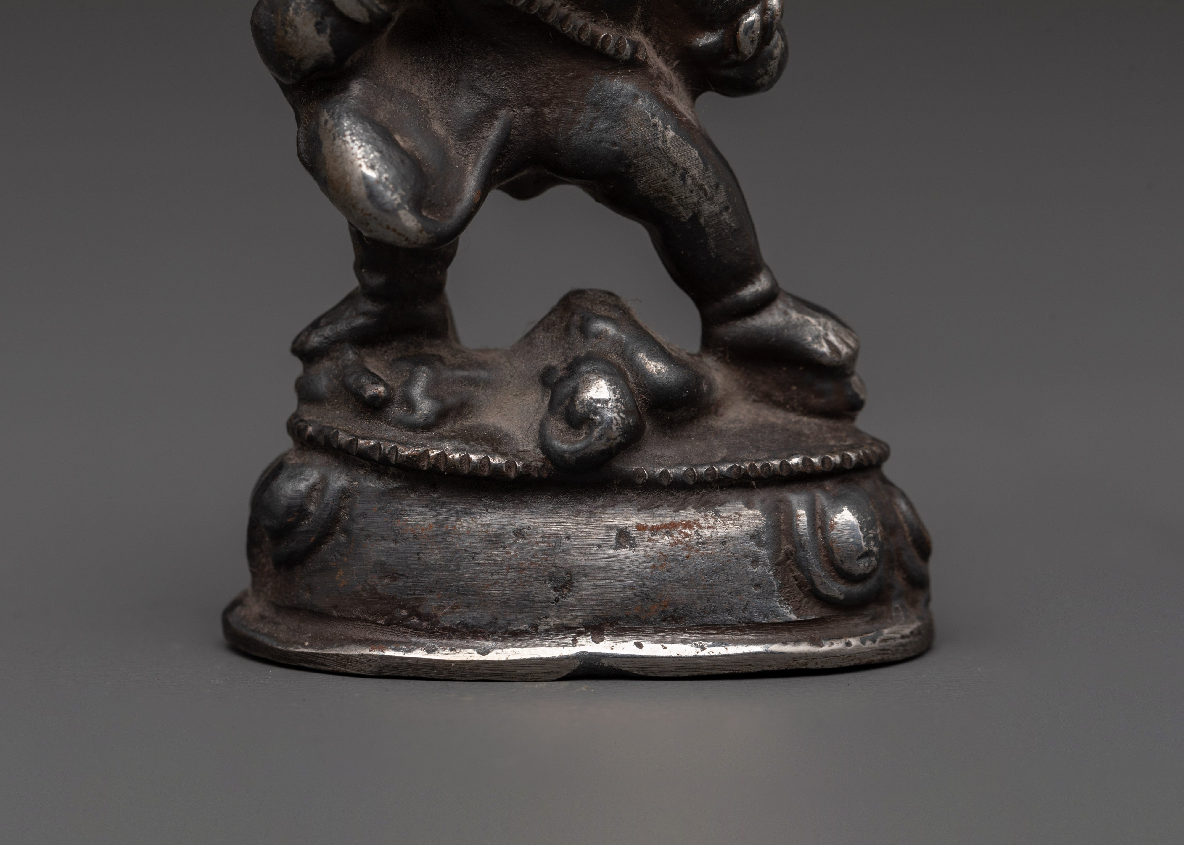 Tibetan God of Wealth Dzambhala Statue for Abundance