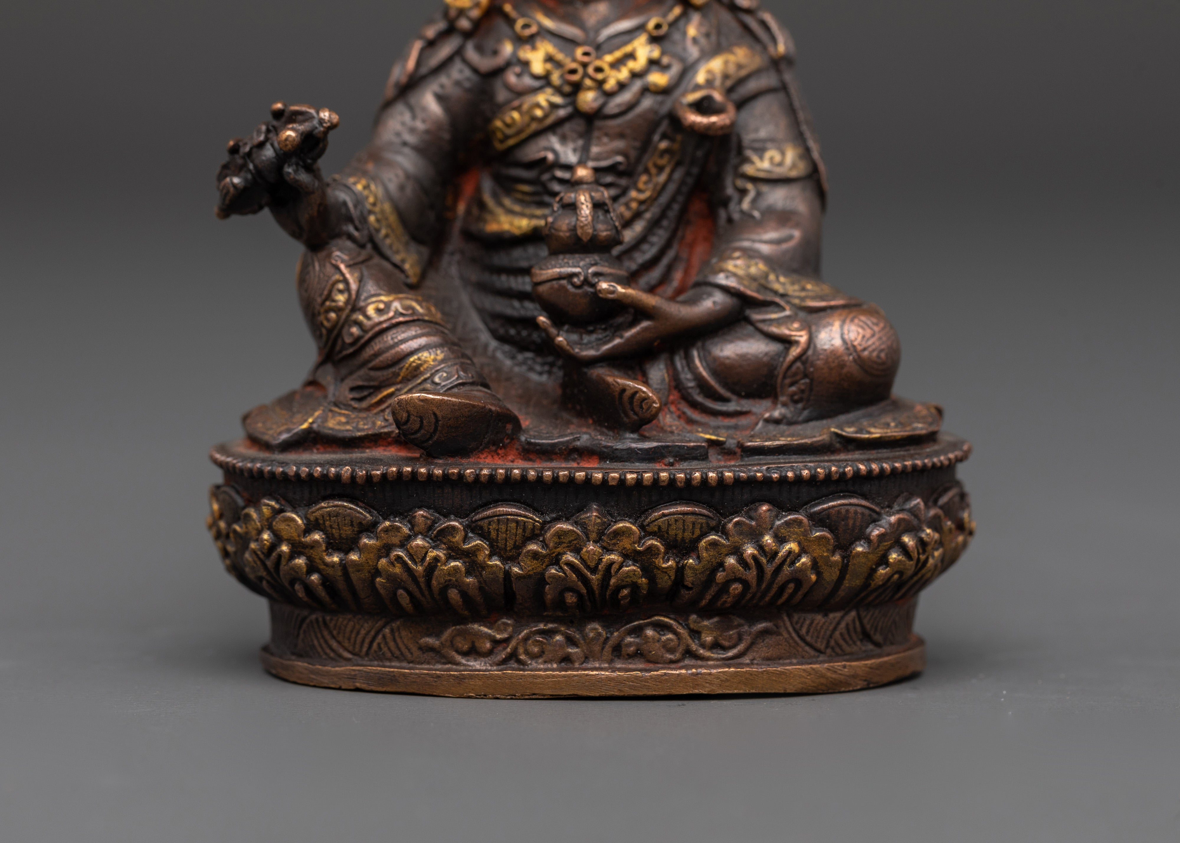 Lotus Born Master Rinpoche | Devotion, Meditation & Spiritual Wisdom Craft