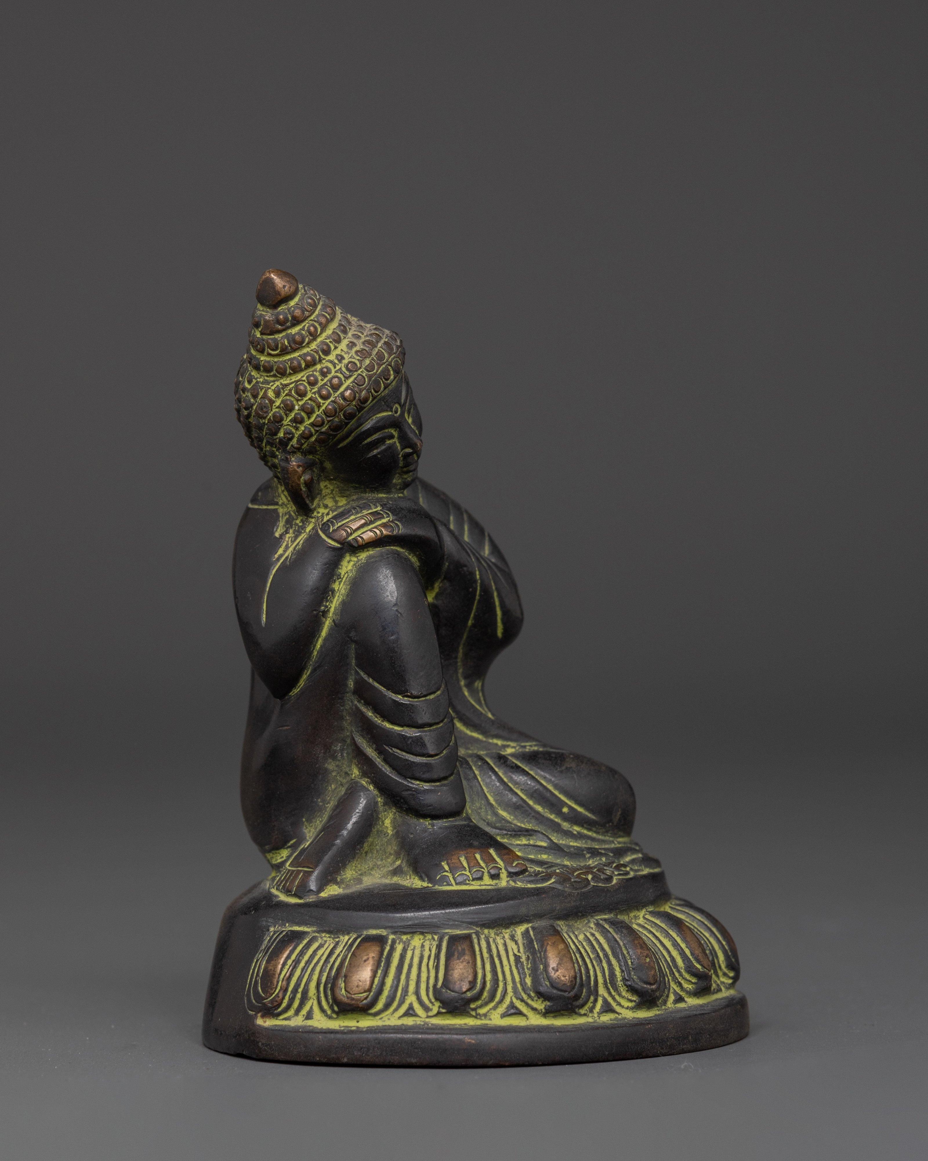 Peaceful Resting Buddha Statue for Mindfulness and Decor
