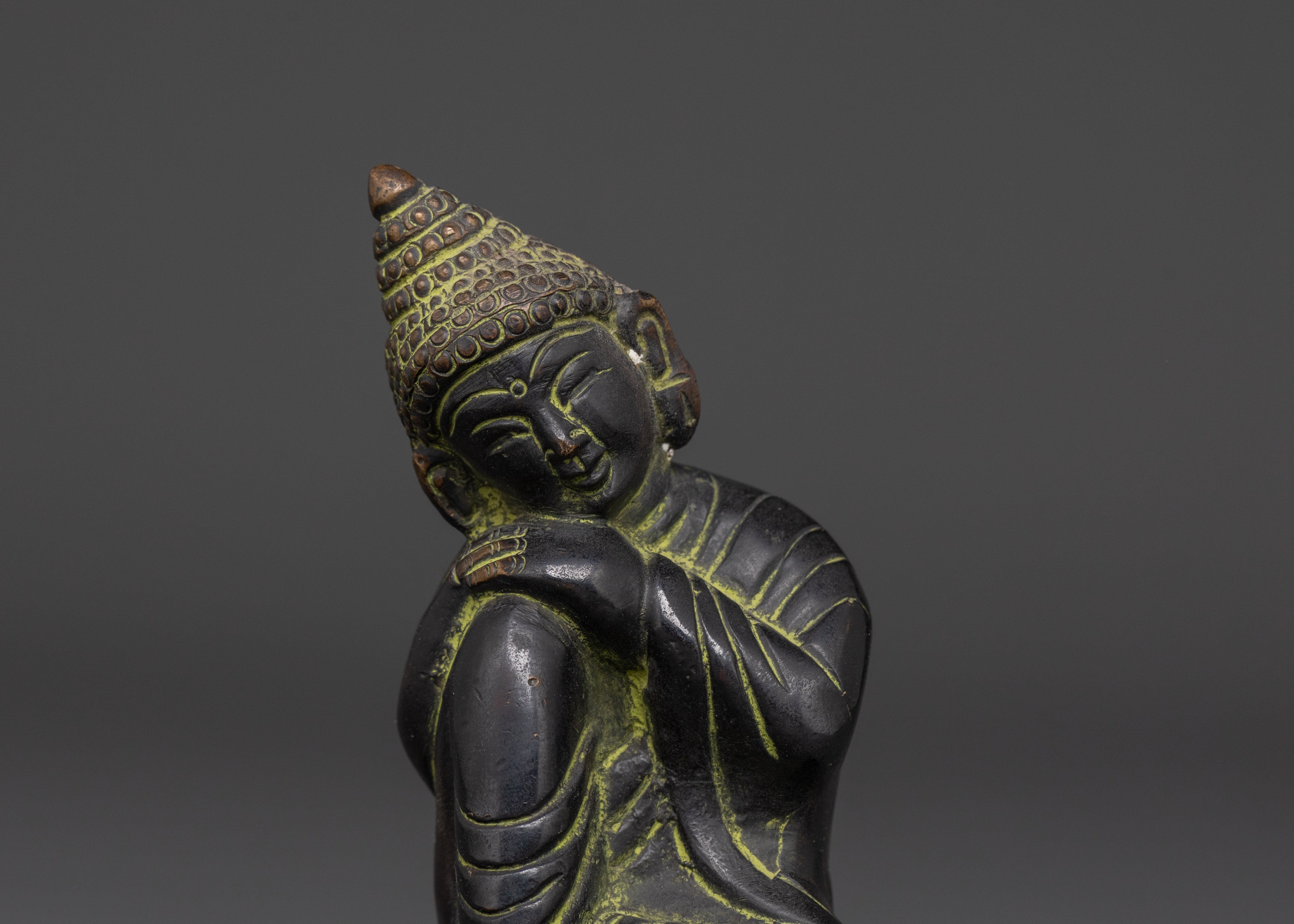 Peaceful Resting Buddha Statue for Mindfulness and Decor