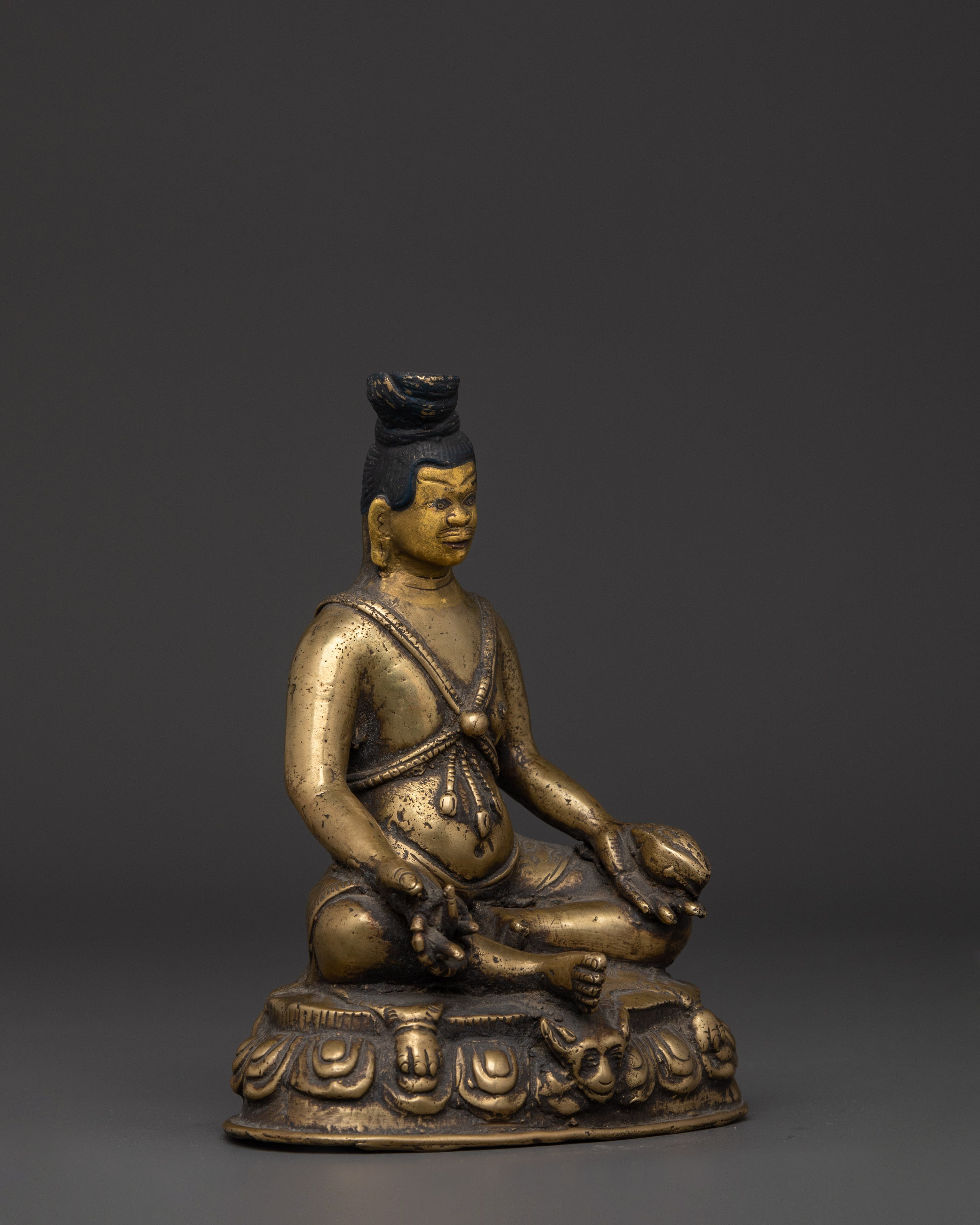 Sacred Buddhist Master Statue | Honoring Enlightened Wisdom and Lineage