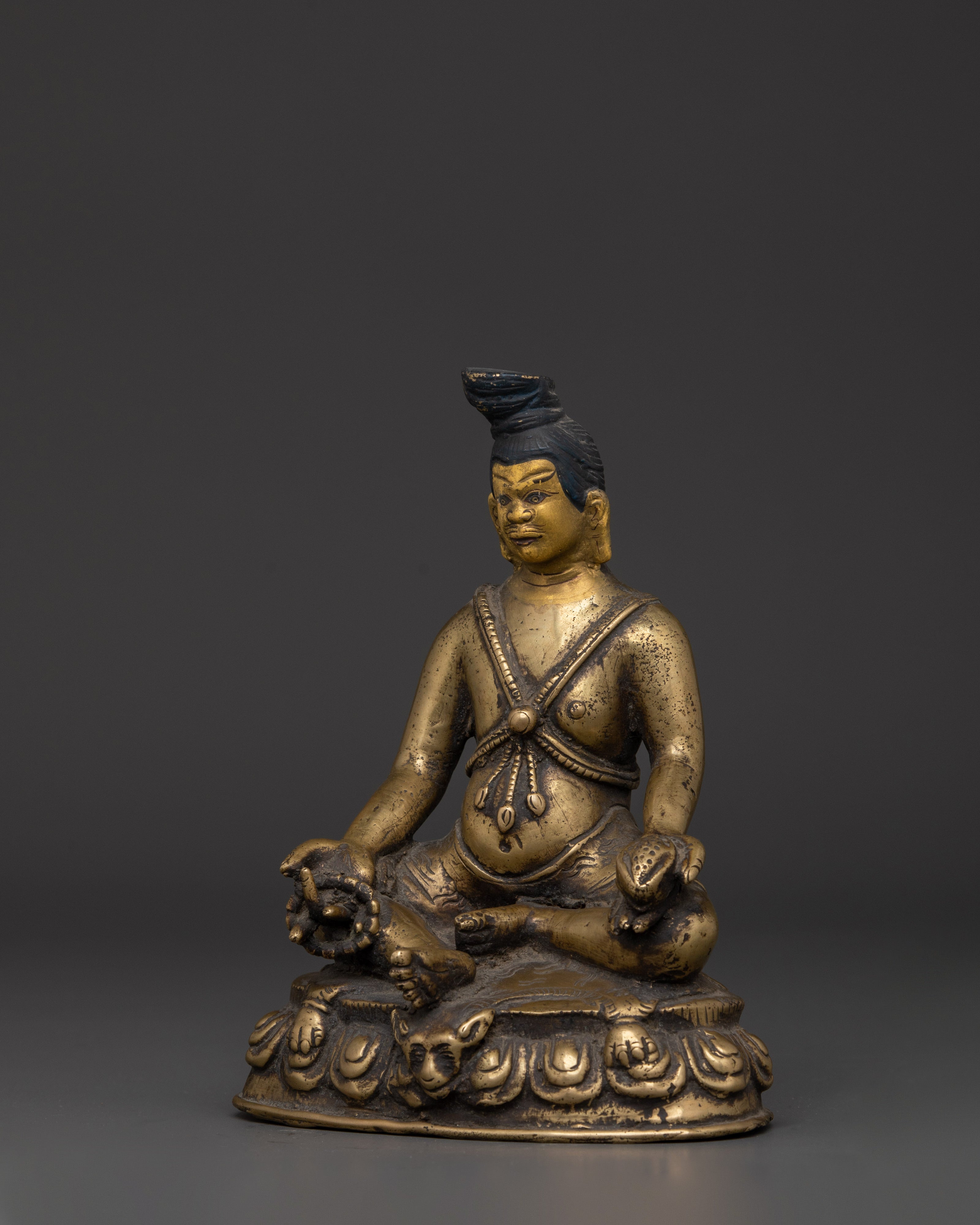 Sacred Buddhist Master Statue | Honoring Enlightened Wisdom and Lineage