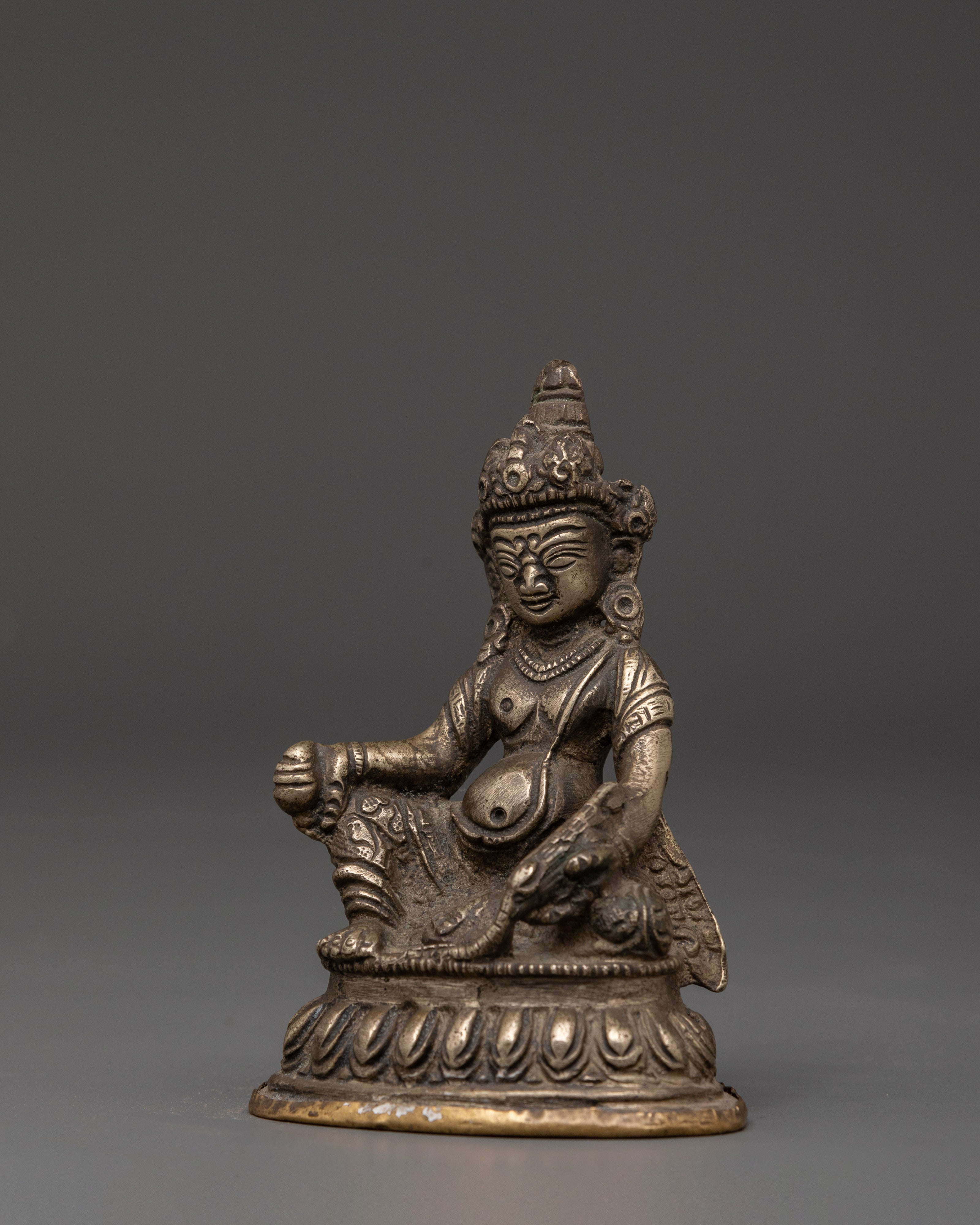 Traditional Dzambhala Statue | Tibetan God of Wealth