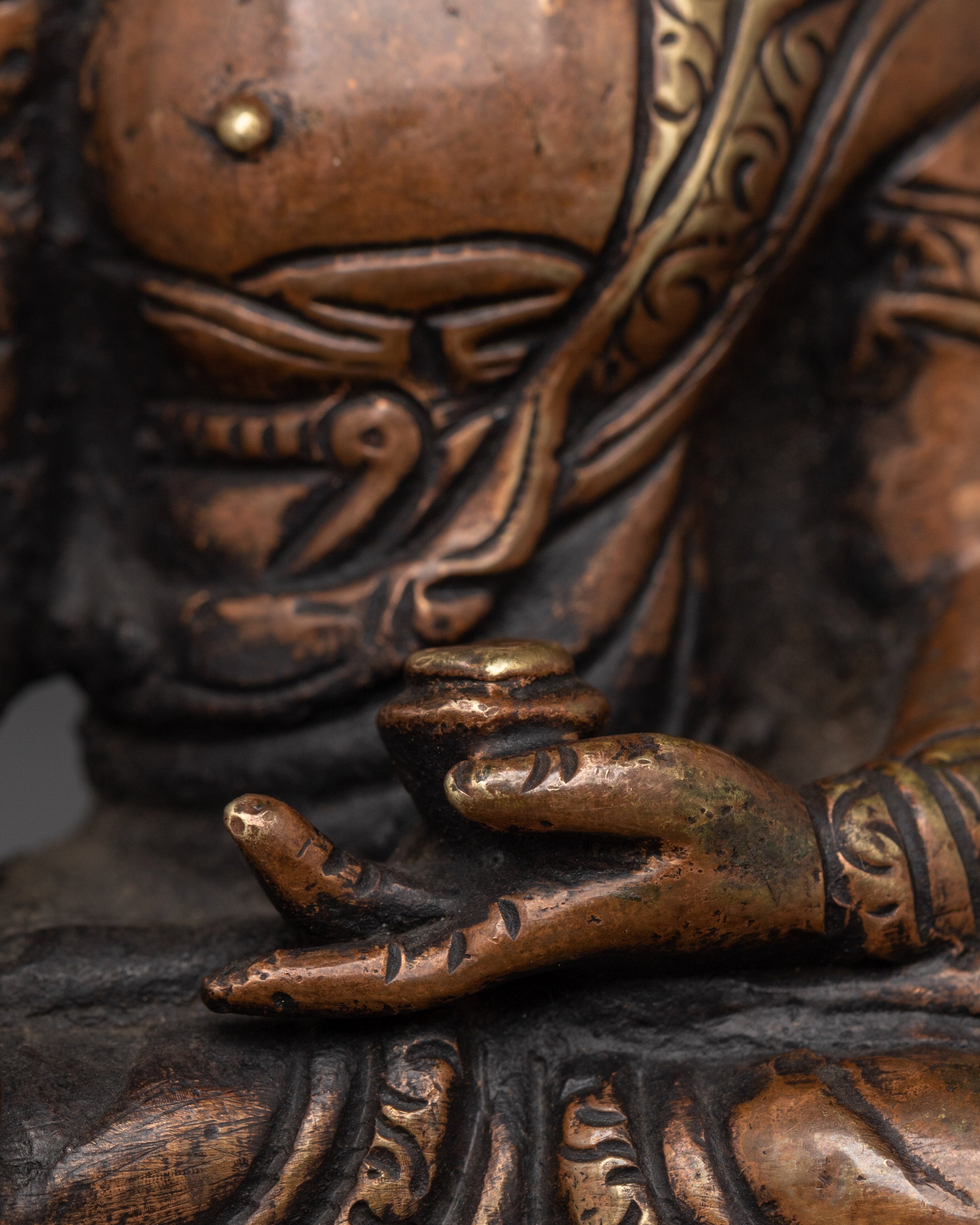 Shakyamuni Buddha Handcrafted Statue | for Enlightenment and Peace