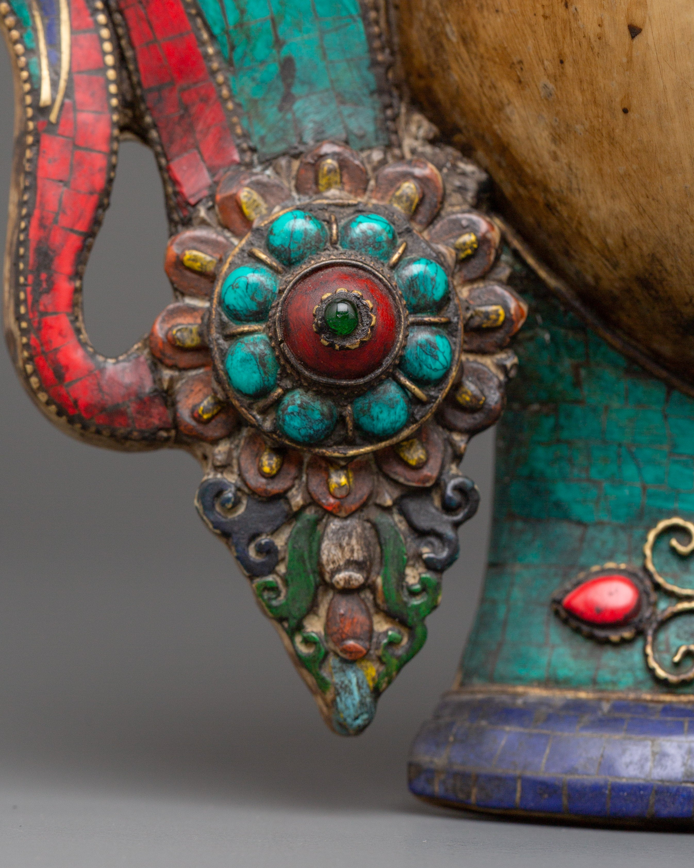 Colorful Deity Wall Hanging Mask | Handcrafted Tibetan Spiritual Art