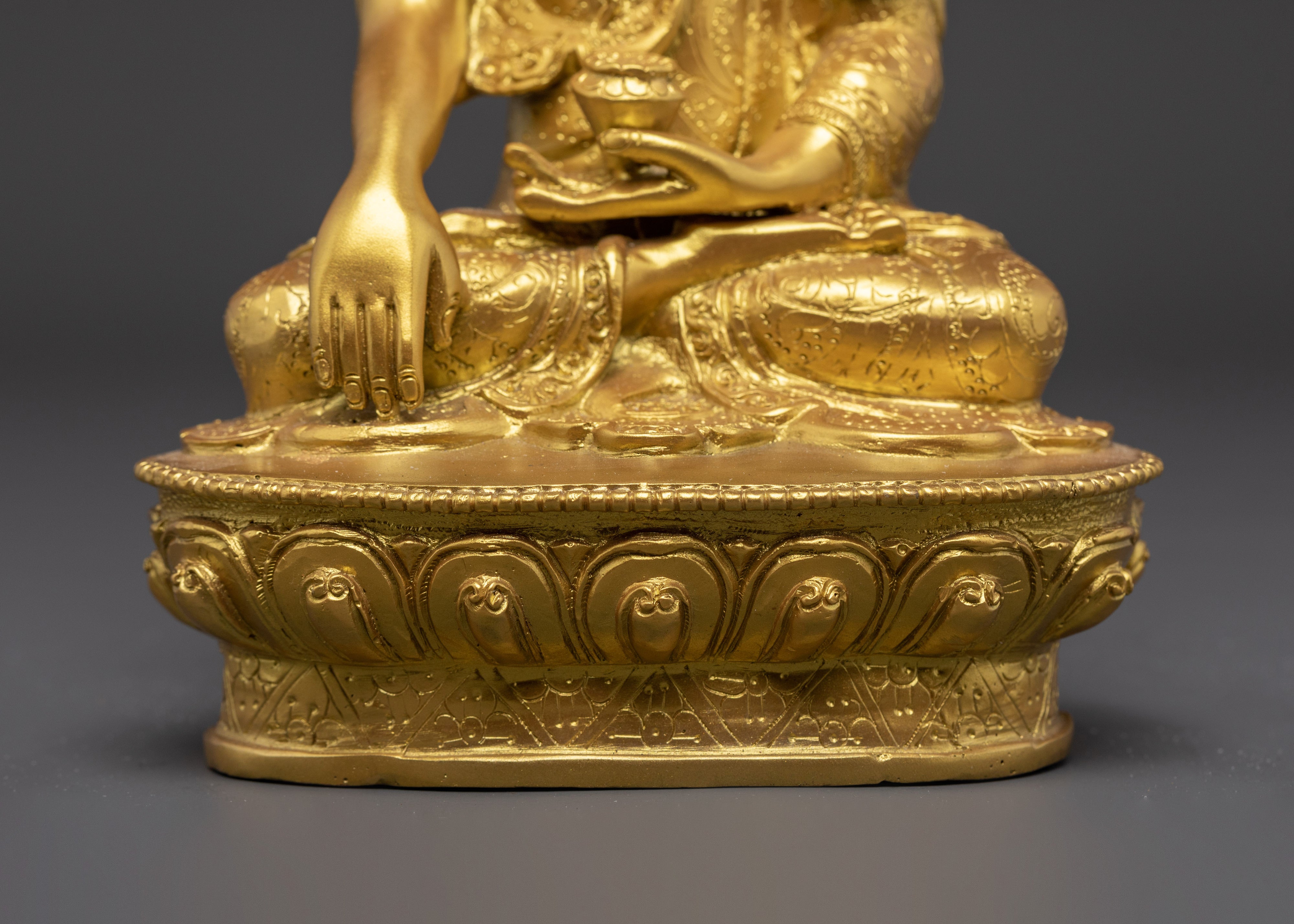 Tibetan Sculpture of Shakyamuni Buddha | Handcrafted Gold Buddha Statue