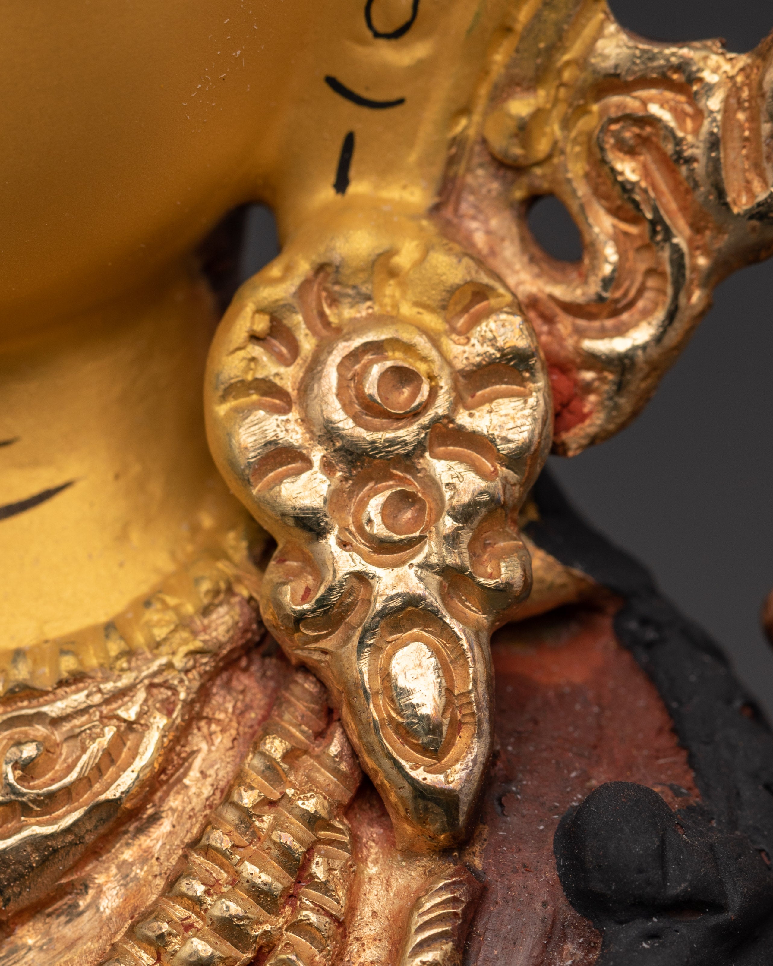 Chenrezig 4-Arm Deity Statue | Tibetan Bodhisattva of Compassion
