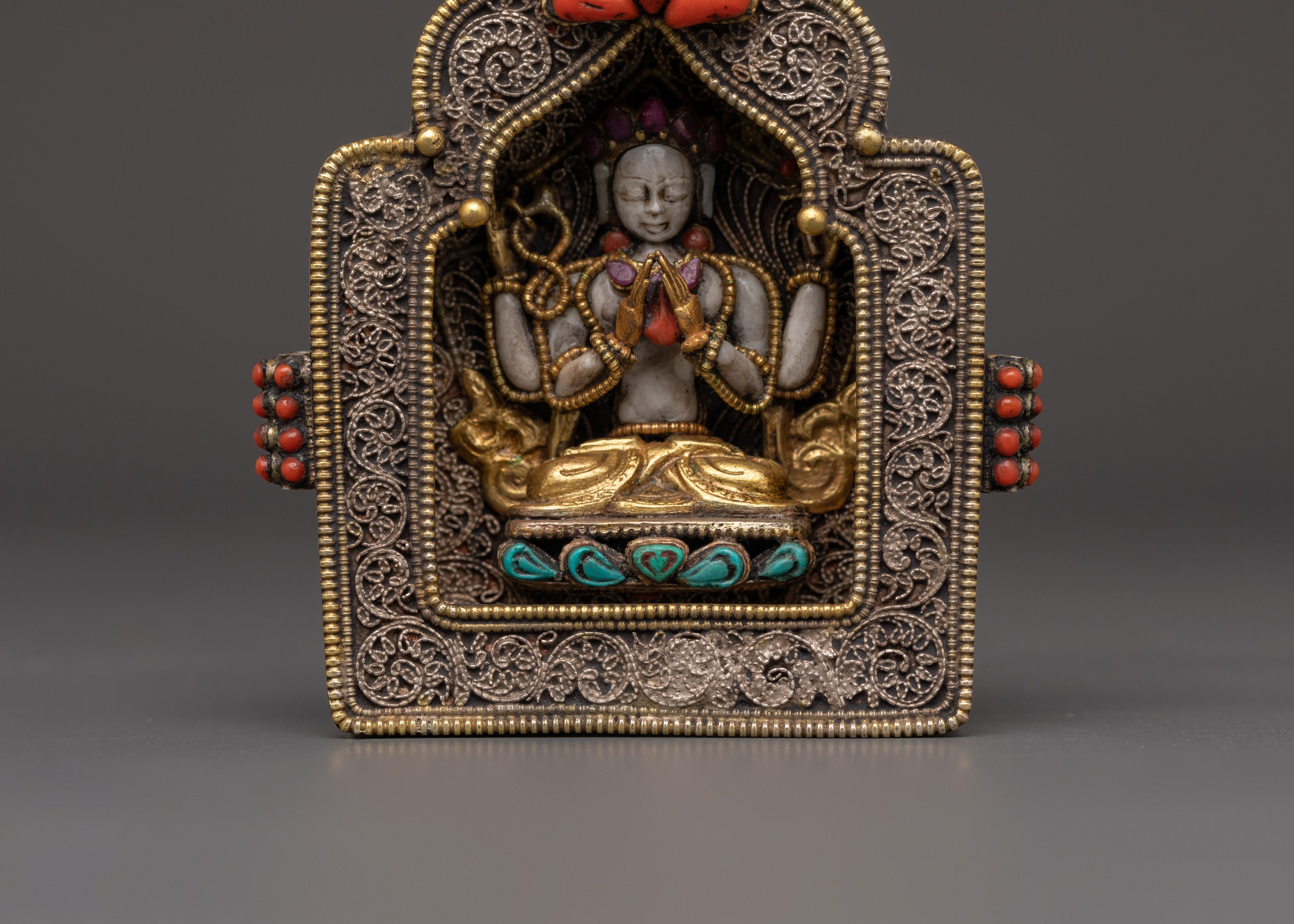 Silver Gold-Plated Ghau Box | Spiritual Shrine Artifact