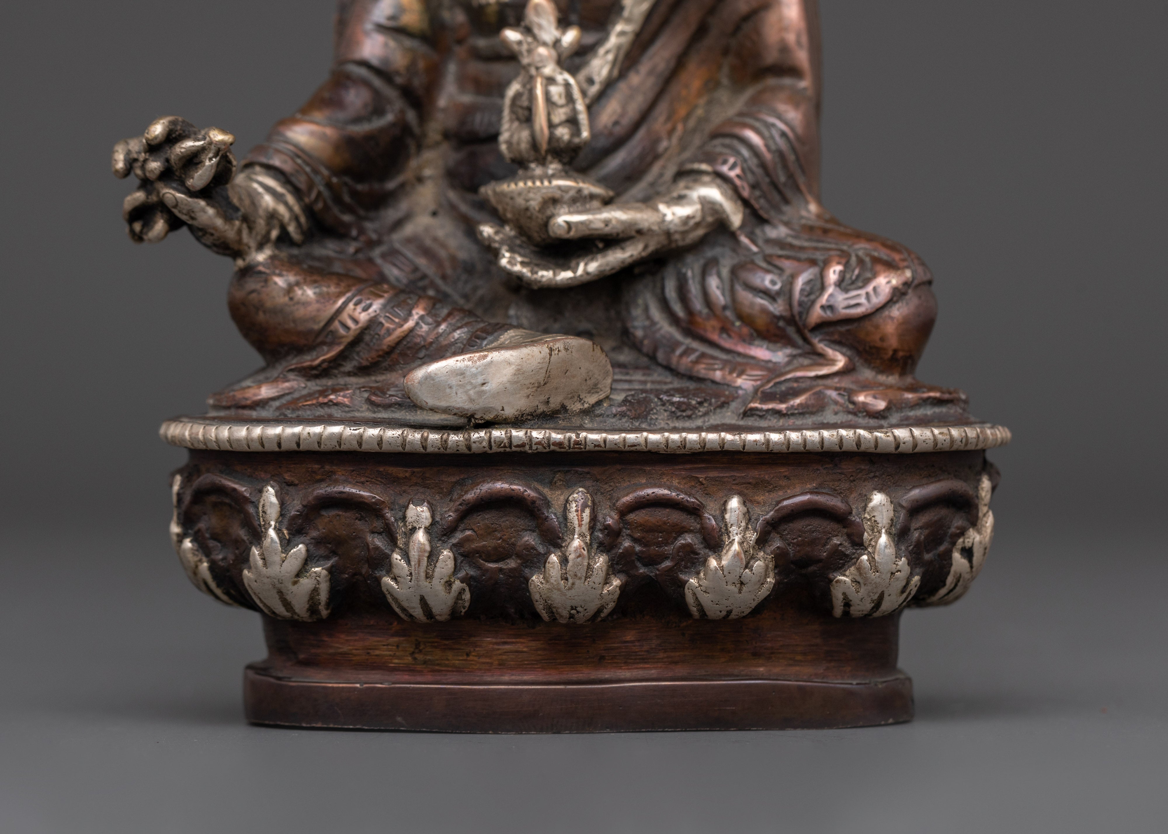 Tibetan Master Guru Rinpoche Figurine for Spiritual Altar Decor
