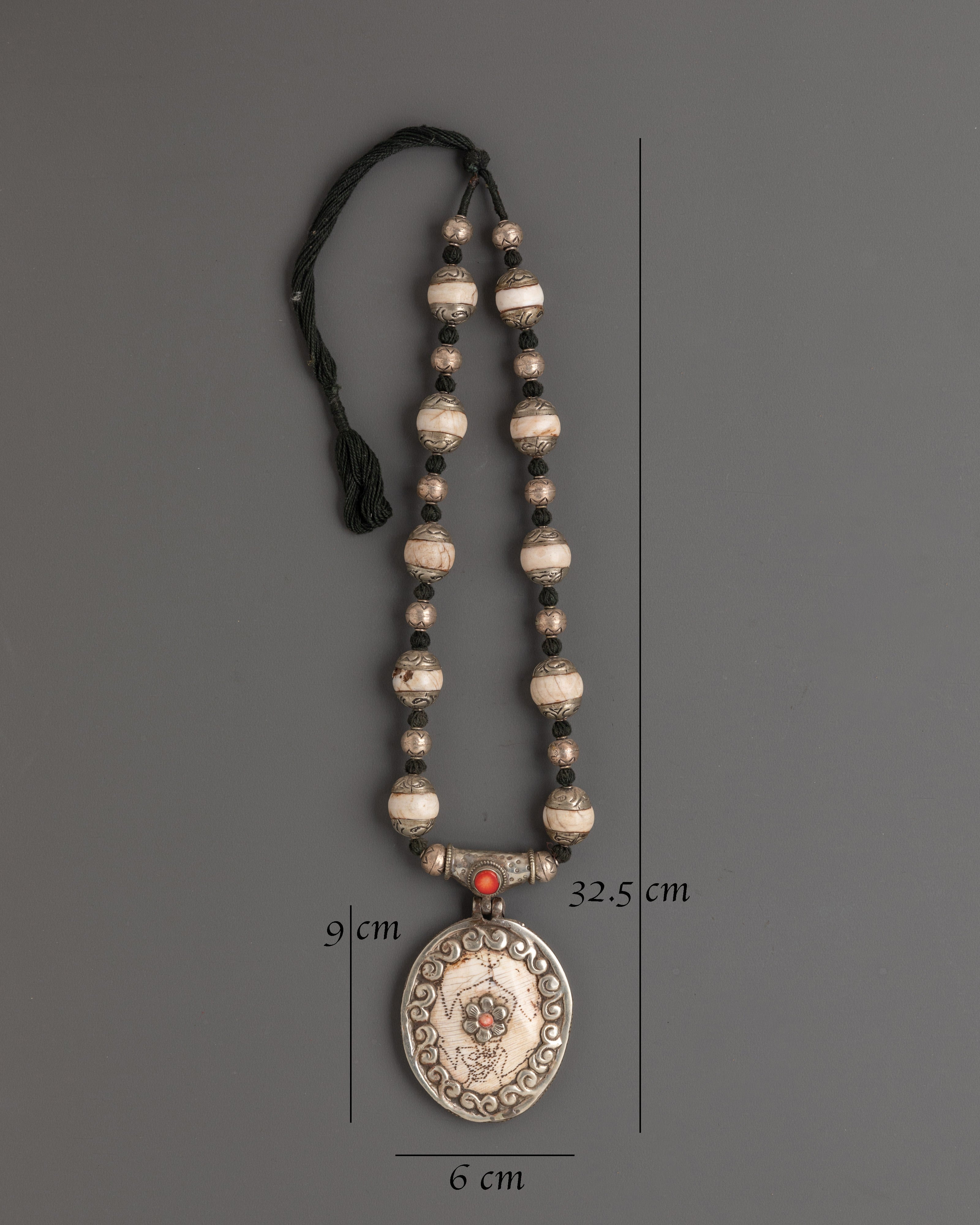 Tibetan Conch Shell Necklace with Coral Inlay Pendant