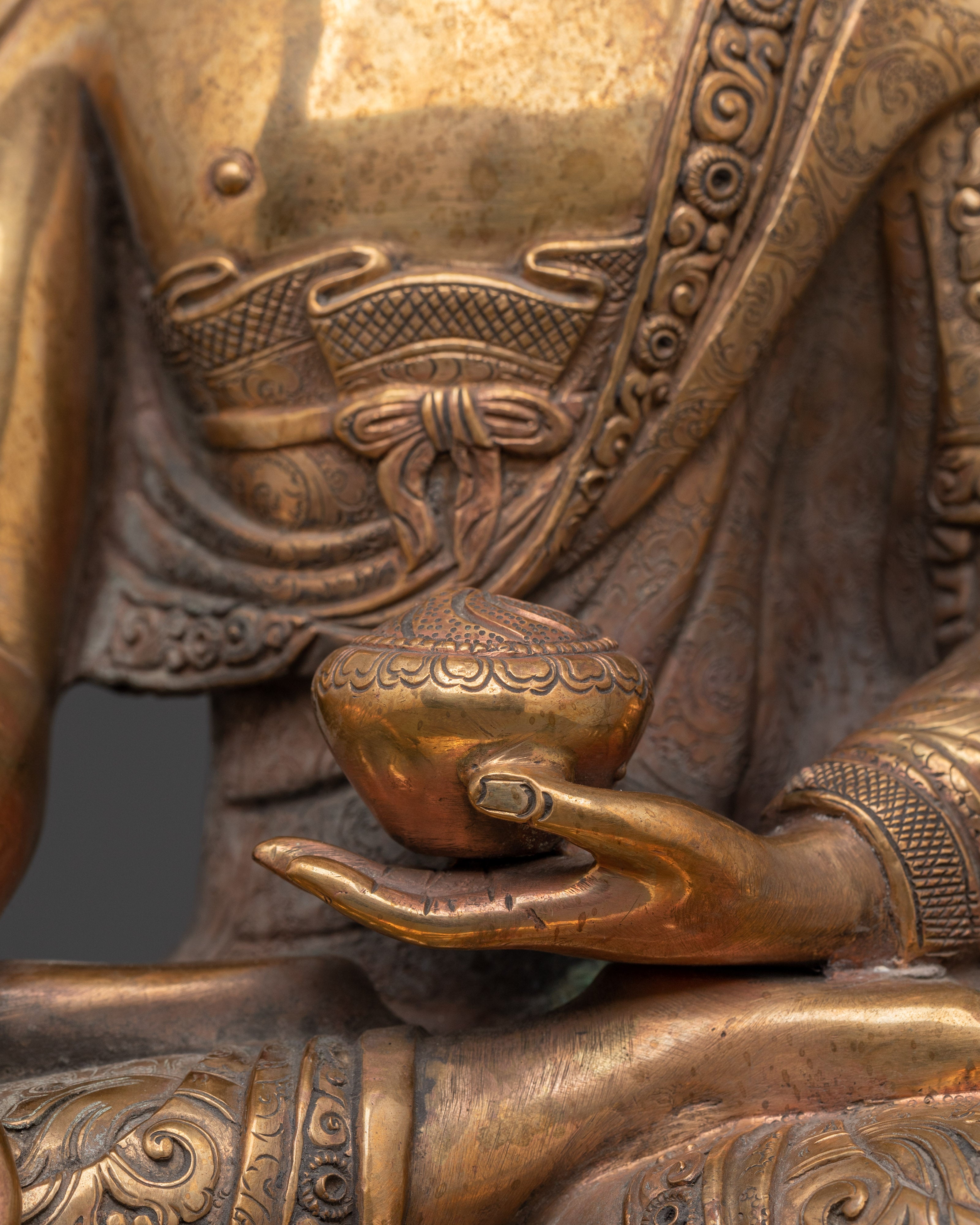 Shakyamuni Buddha Copper Statue With Halo | Figure with Halo