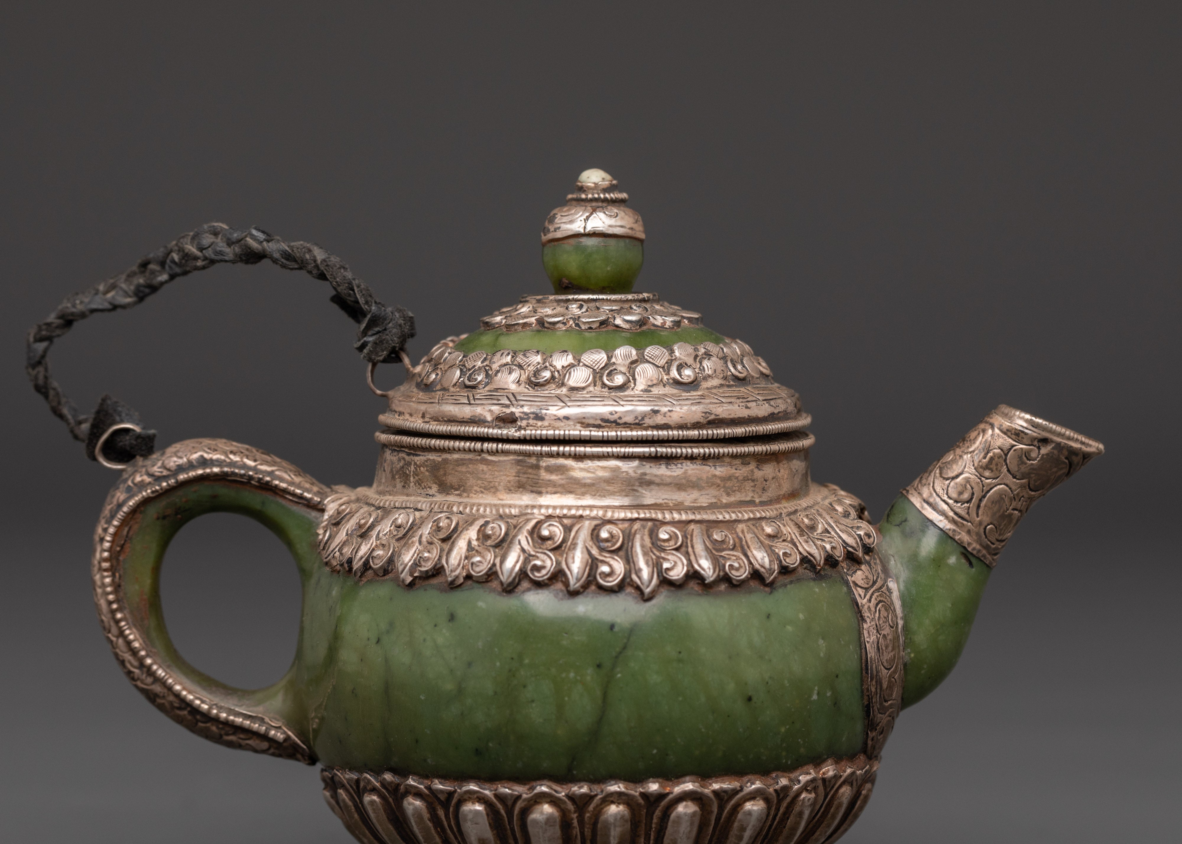 Aesthetic Tea Pot | Buddhist Altar Decor