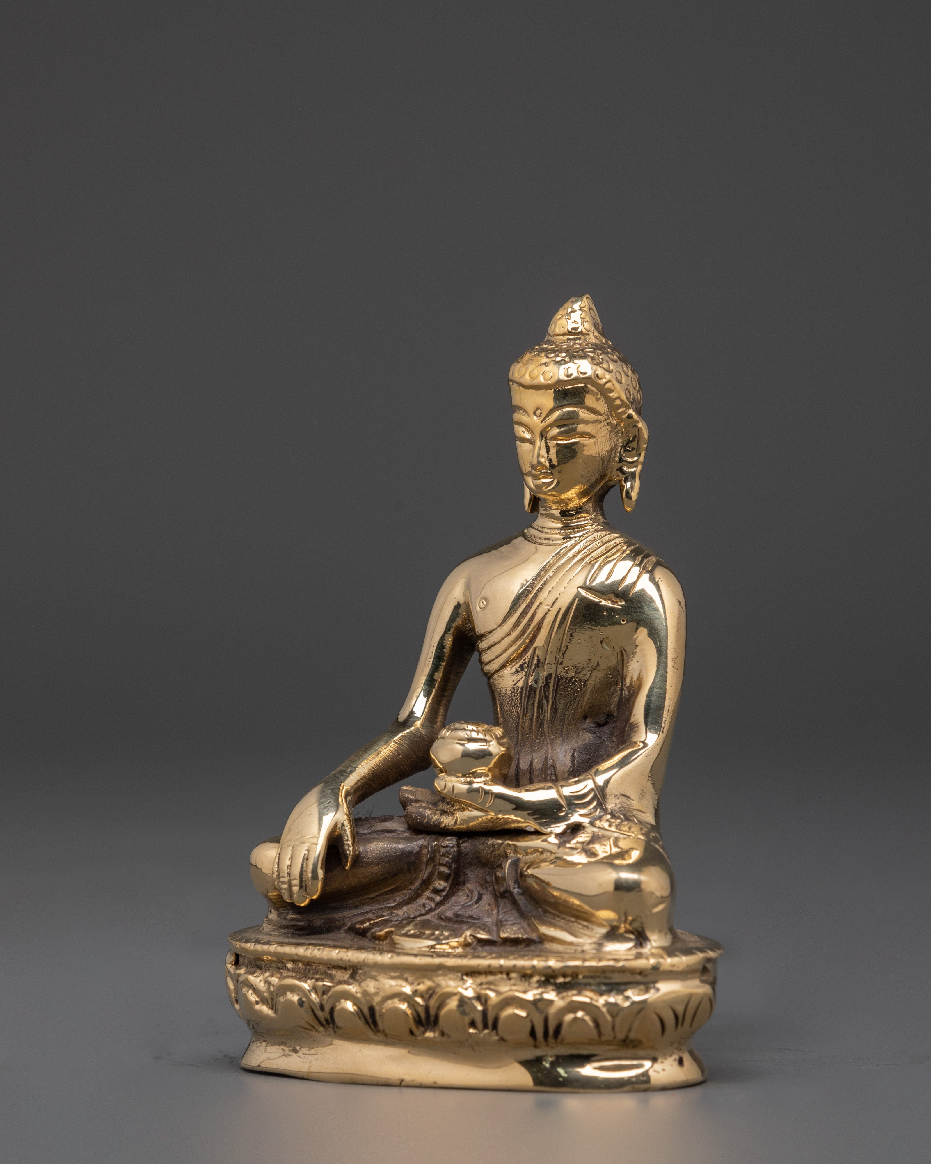 Shakyamuni Buddha Statue for Serene Decor | Tibetan Buddhist Artwork