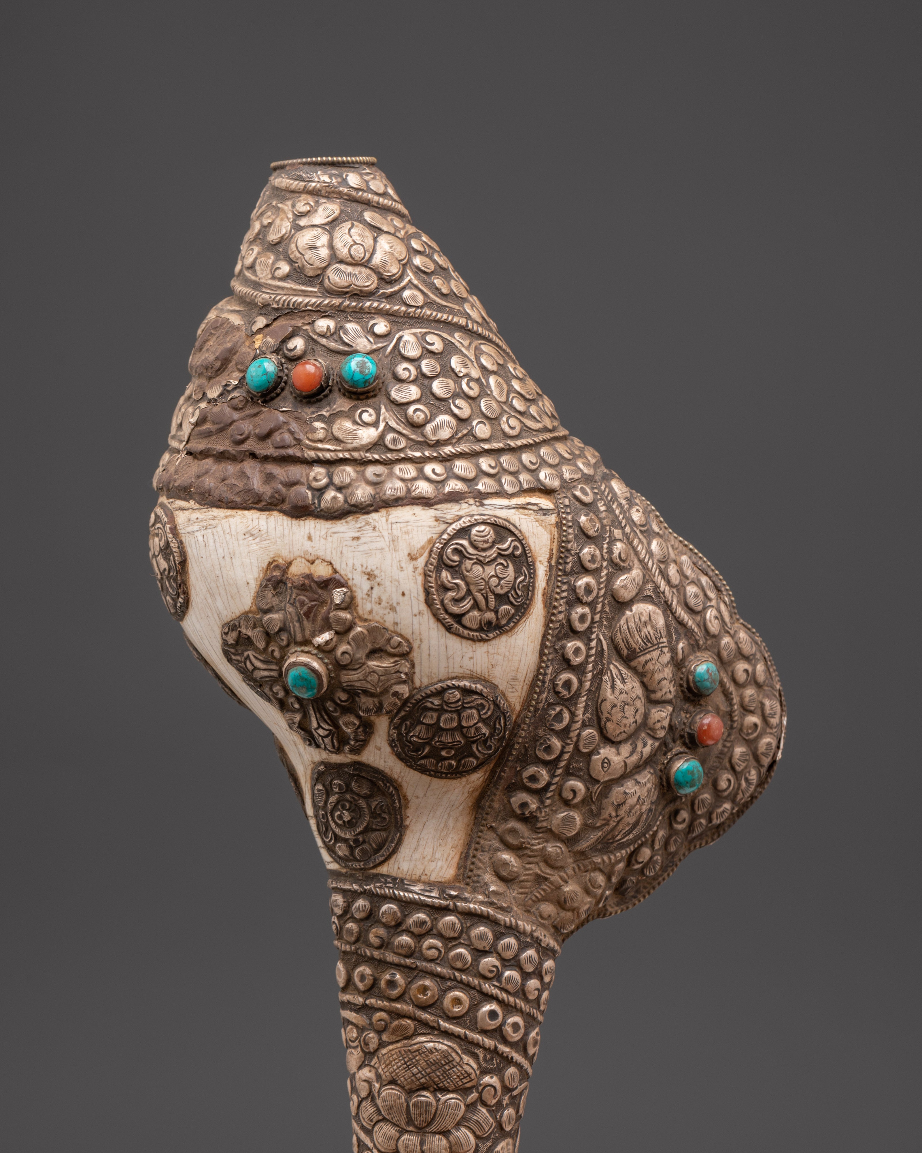 Buddhist Ritual Conch with White Metal | Conch Shell for Blessings