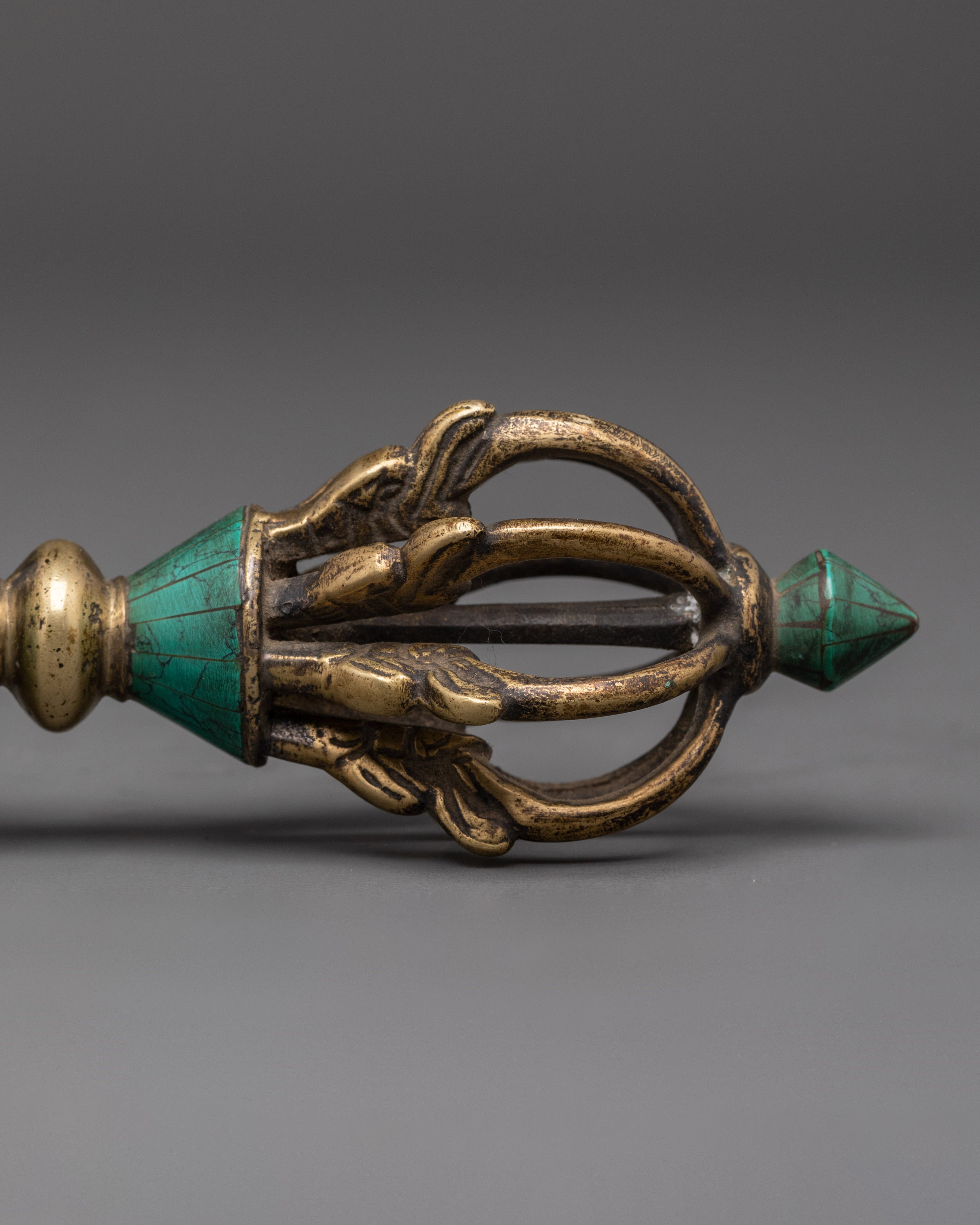 Tibetan Vajra Buddhist Ritual Item | Handcrafted Buddhist Dorje Vajra