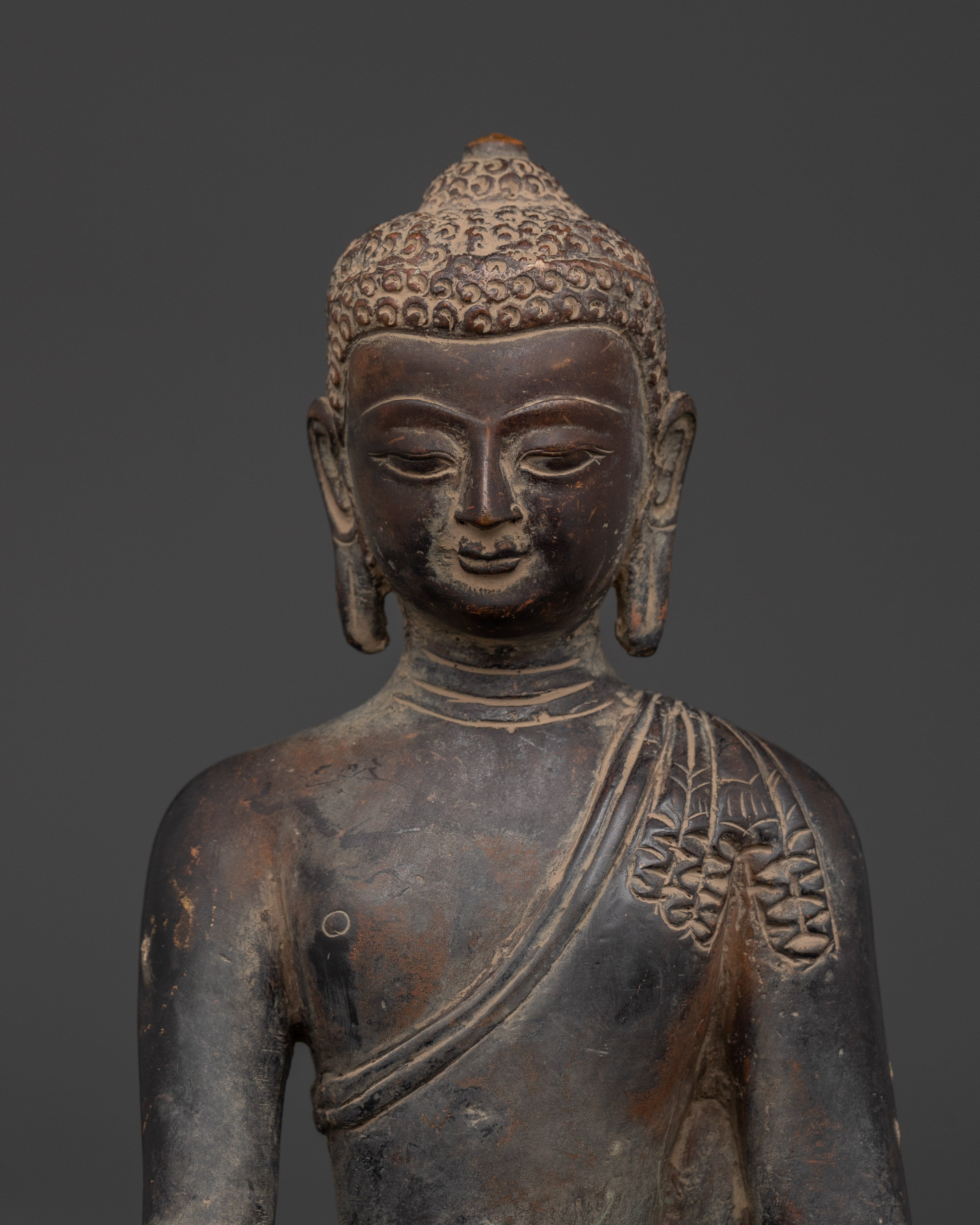 Peaceful Shakyamuni Buddha Statue | Buddha for Enlightenment and Inner Peace