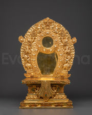  Throne 
