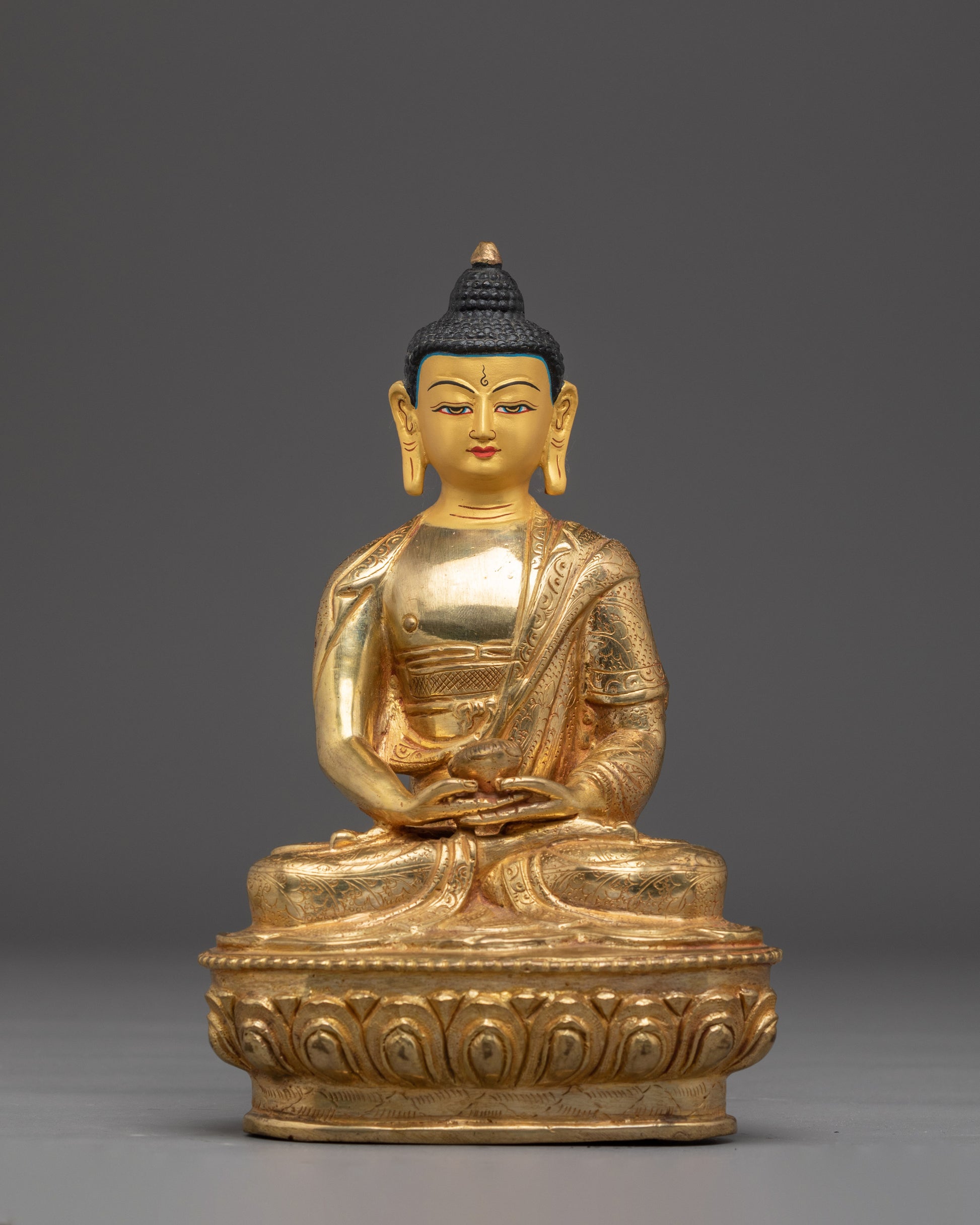 Radiant Statue of Amitabha Buddha