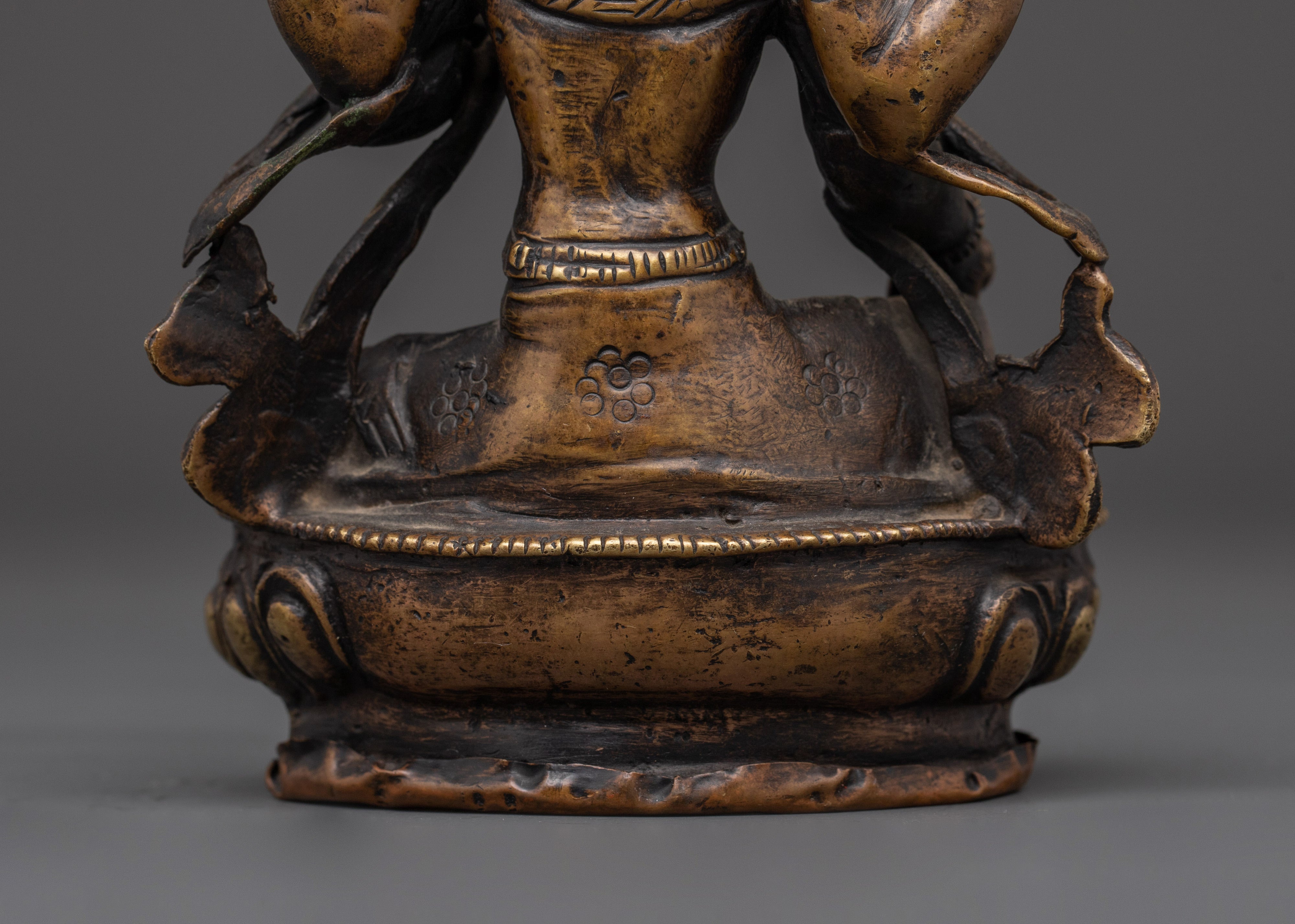 Brass Laxmi Goddess Statue | Hindu Deity for Wealth and Blessings