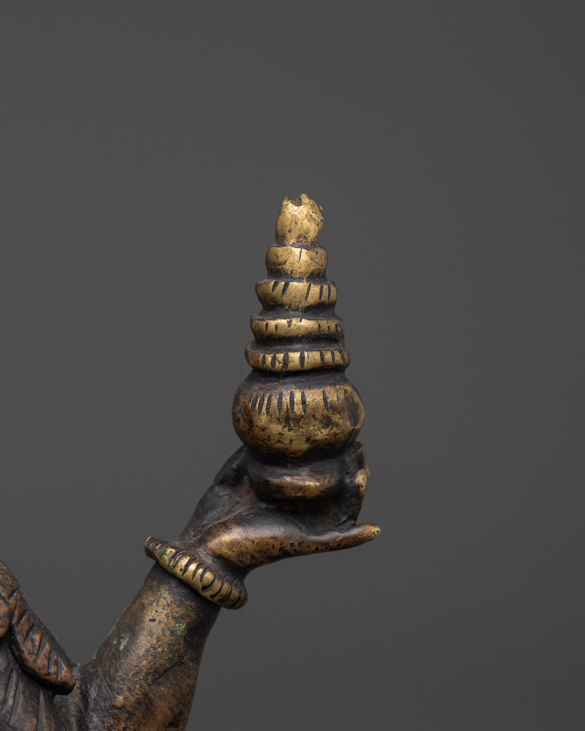 Brass Laxmi Goddess Statue | Hindu Deity for Wealth and Blessings