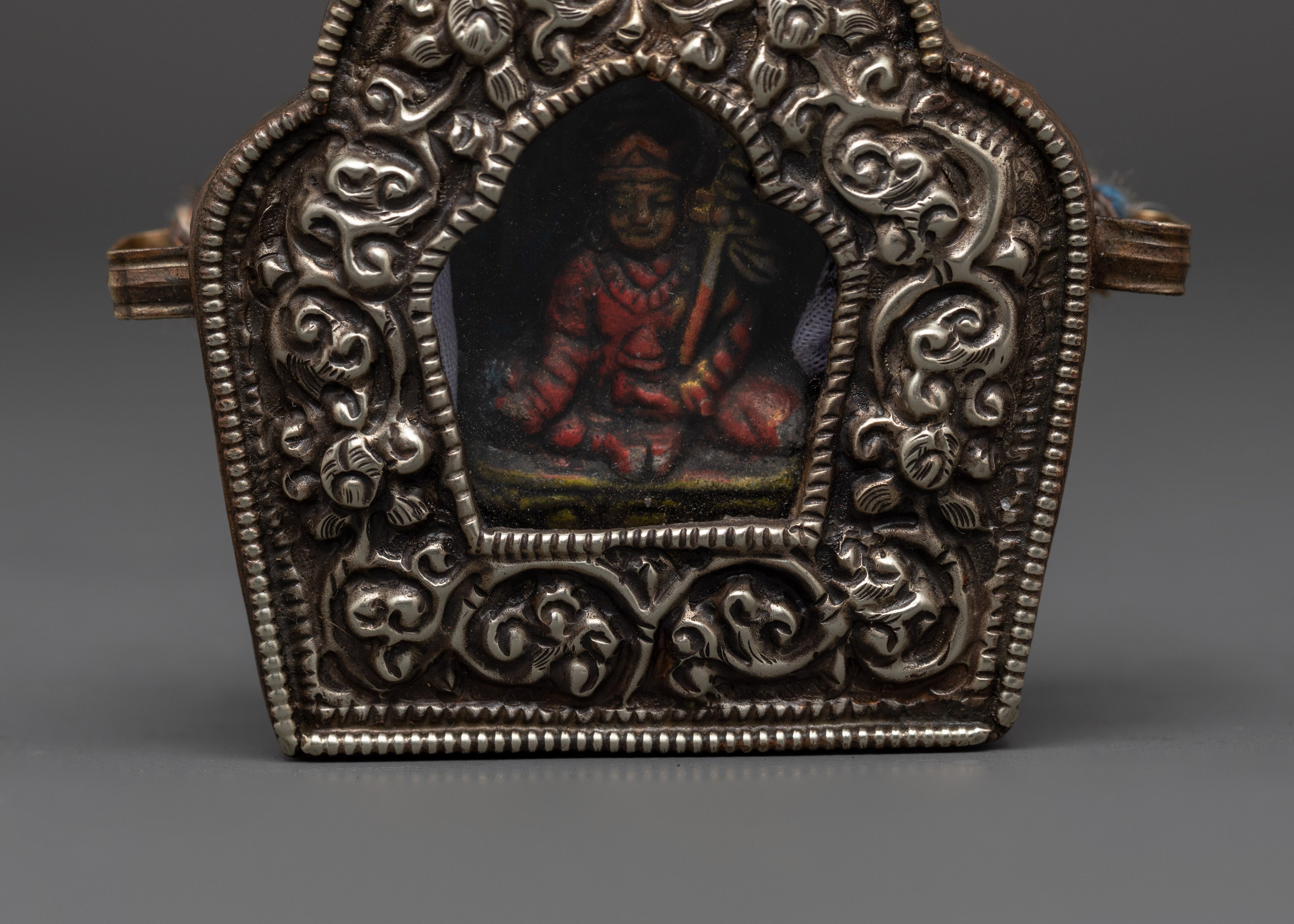 Guru Rinpoche Tibetan Amulet | Handcrafted Silver Plated Copper Ghau Box