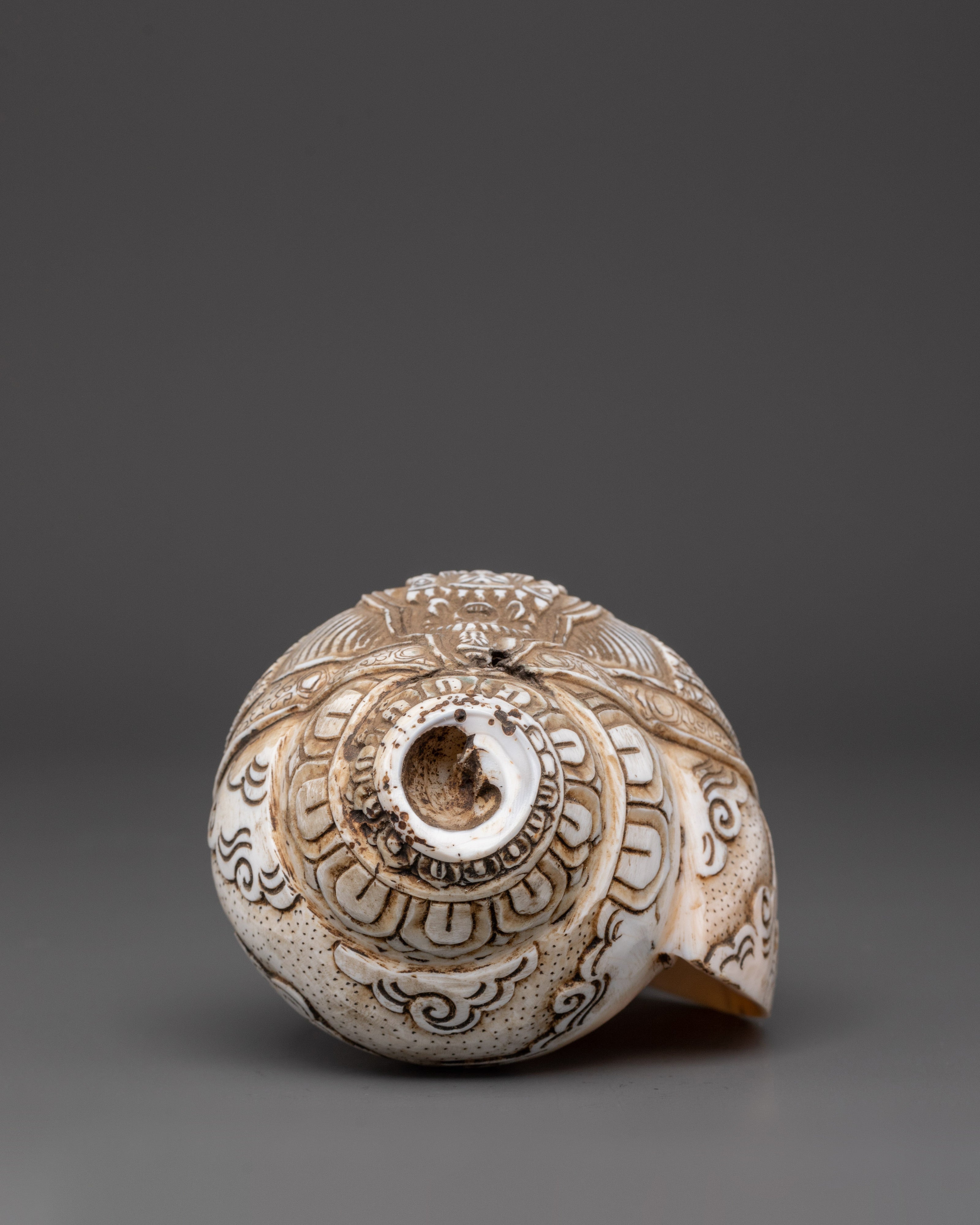 Hand-Carved Avalokiteshvara Conch Shell | Tibetan Buddhist Compassion Deity