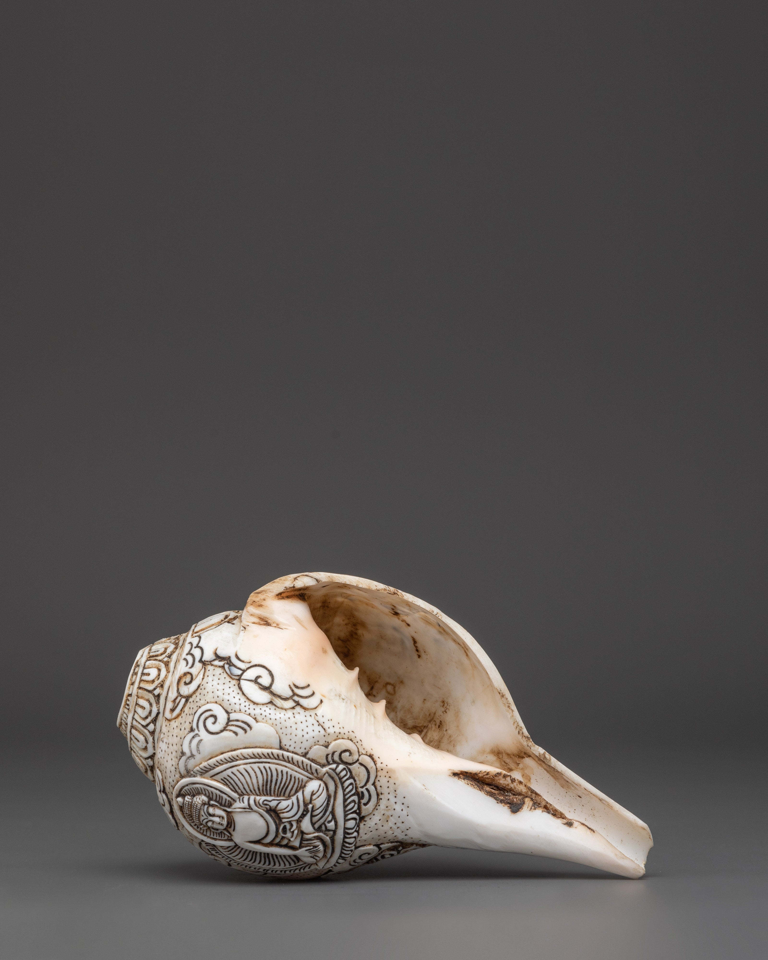 Hand-carved Avalokiteshvara Design Conch Shell | Sacred Buddhist Spiritual Artifact