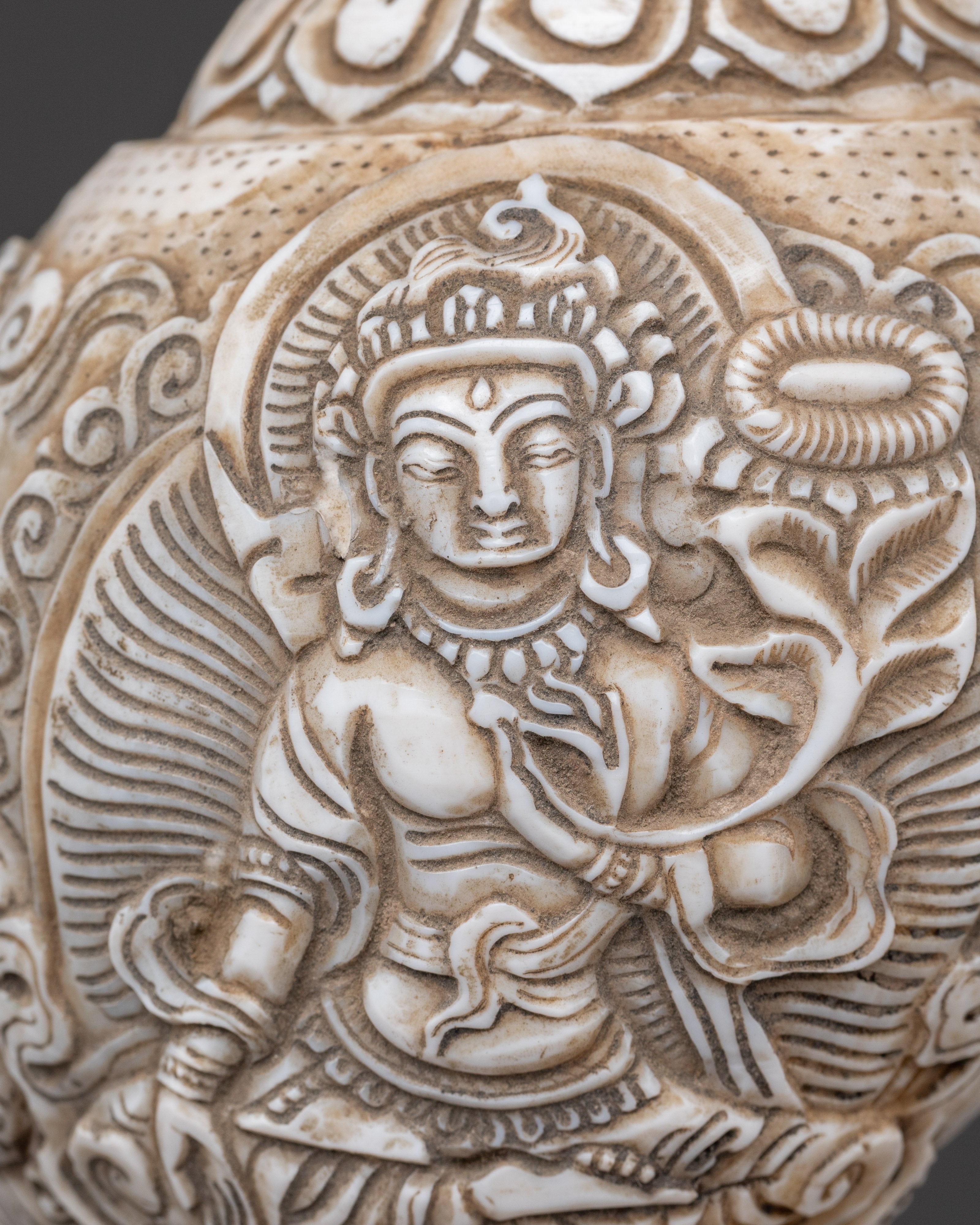 Hand-carved Avalokiteshvara Design Conch Shell | Sacred Buddhist Spiritual Artifact