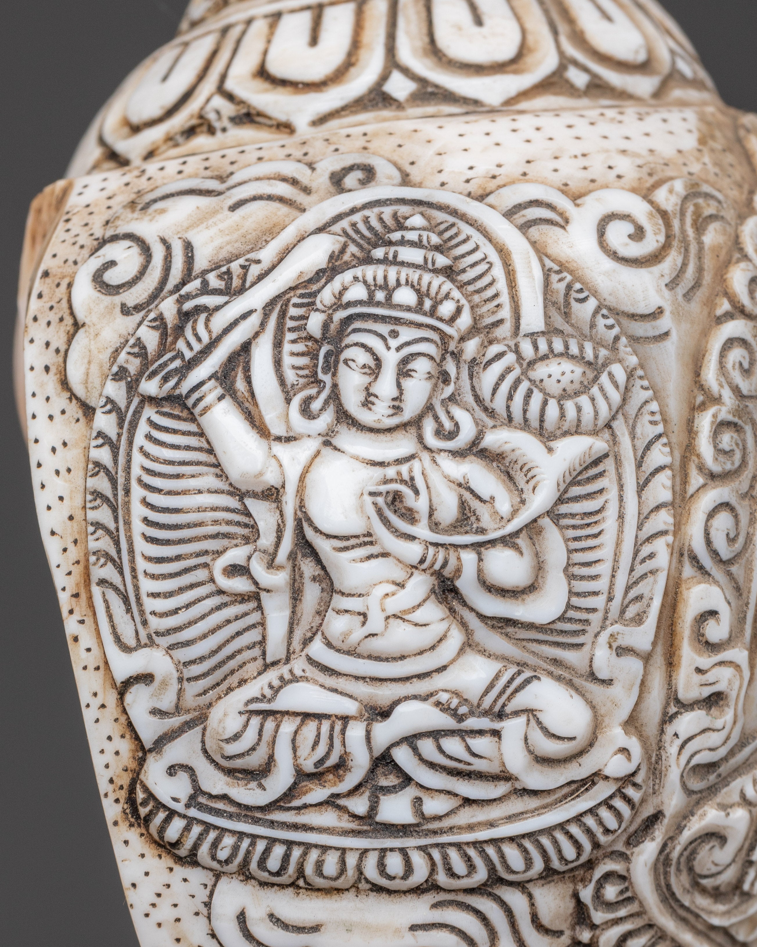 Hand-carved Avalokiteshvara Design Conch Shell | Sacred Buddhist Spiritual Artifact