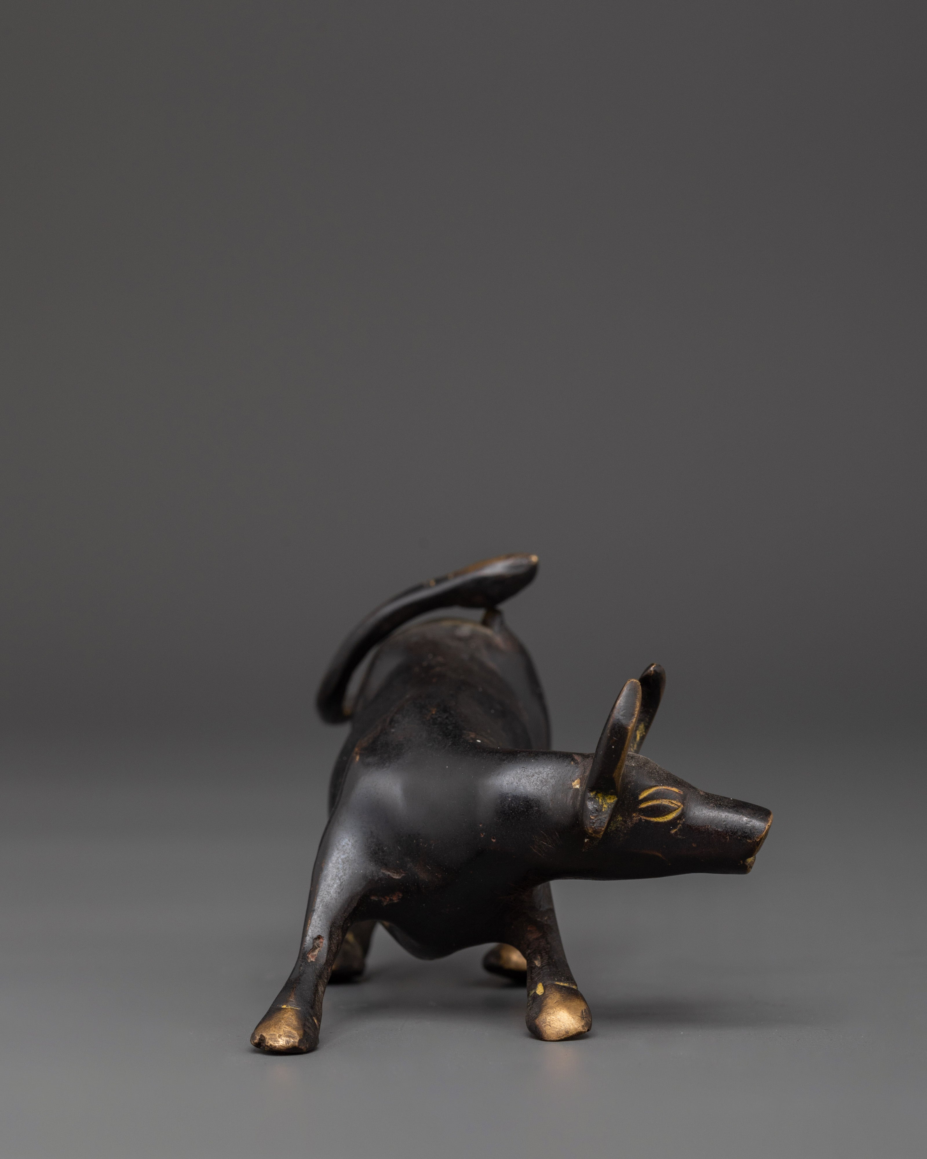 Bull Sculpture for Decor | Symbol of Strength