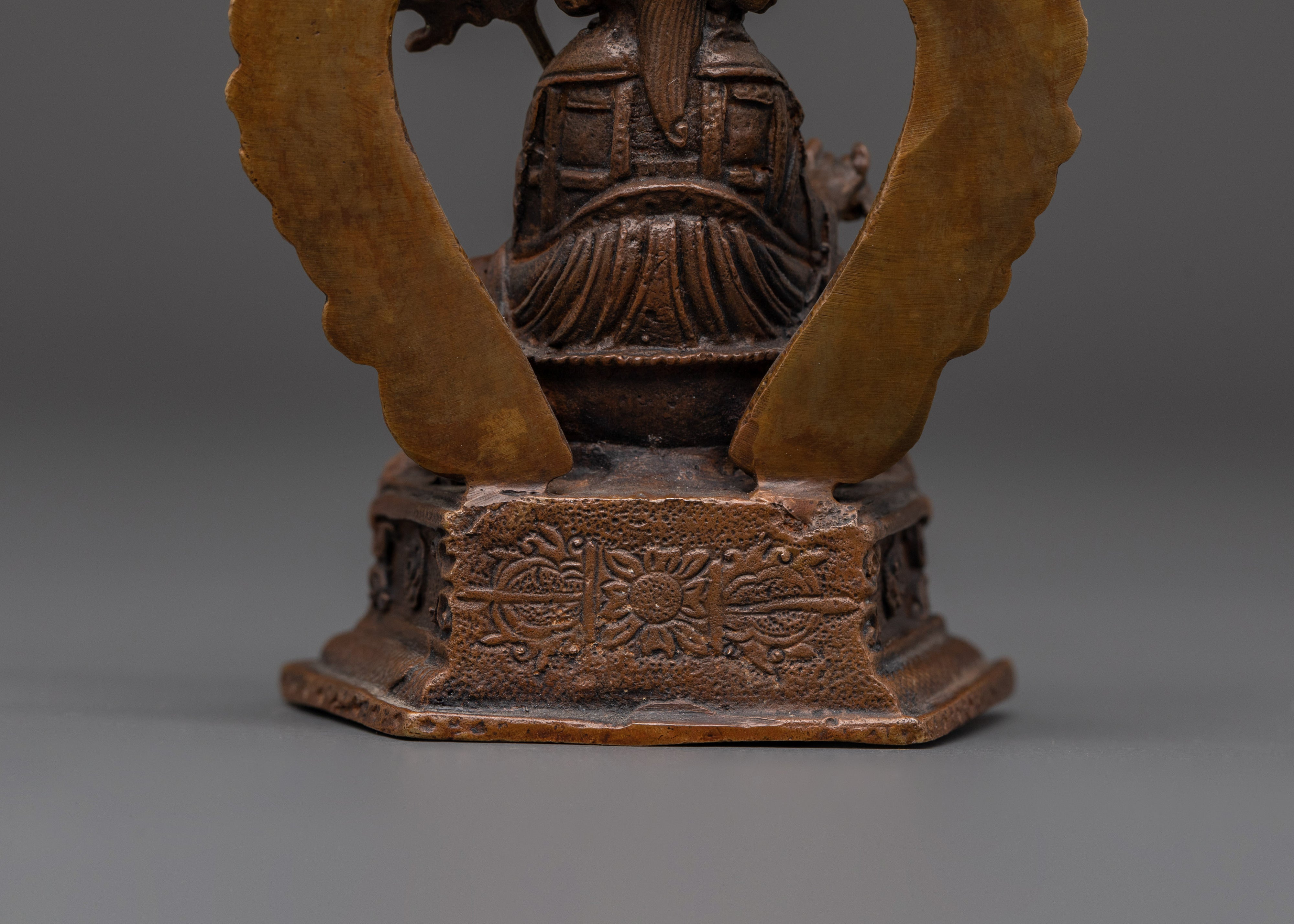Padmasambhava Handmade statue |  Statue in Oxidized Copper