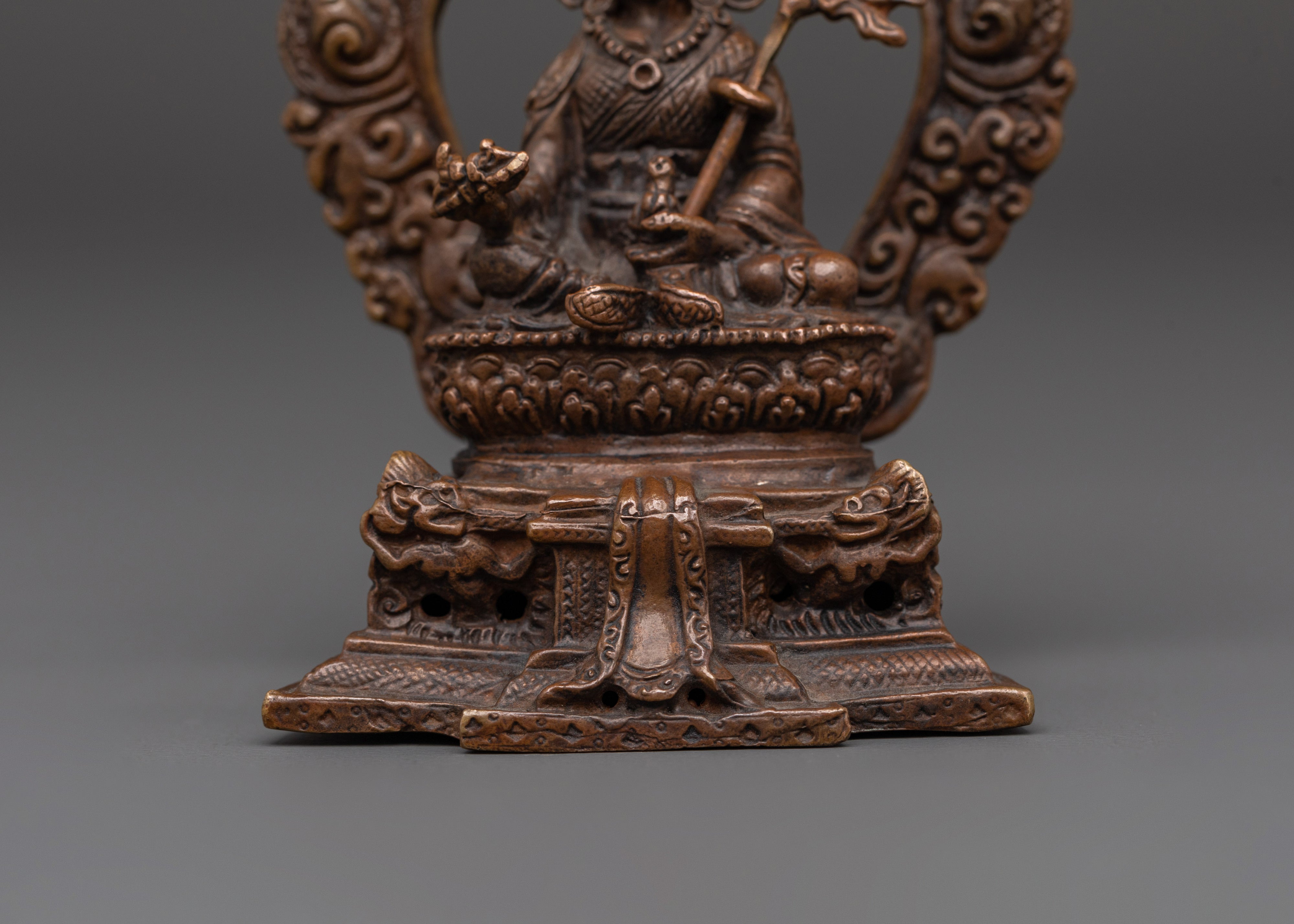 Padmasambhava Handmade statue |  Statue in Oxidized Copper