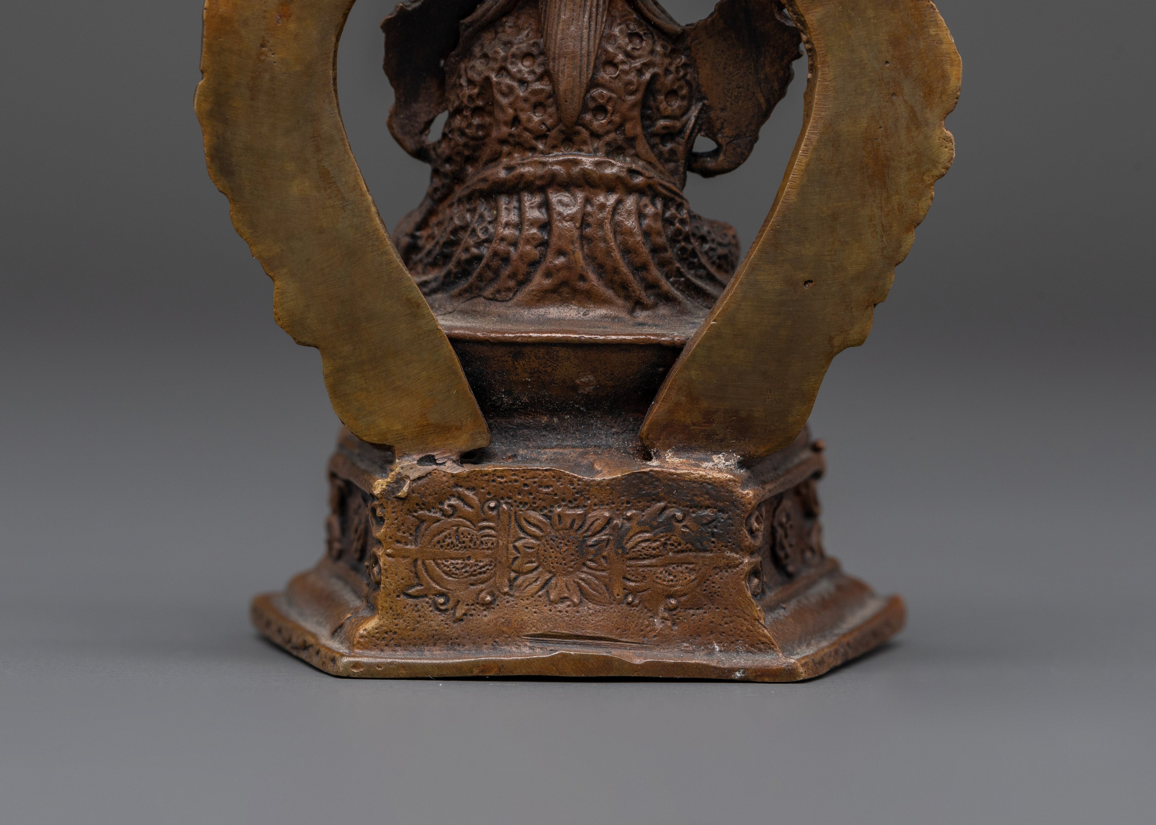 Tibetan Tsongkhapa Handmade statue |  Statue in Oxidized Copper