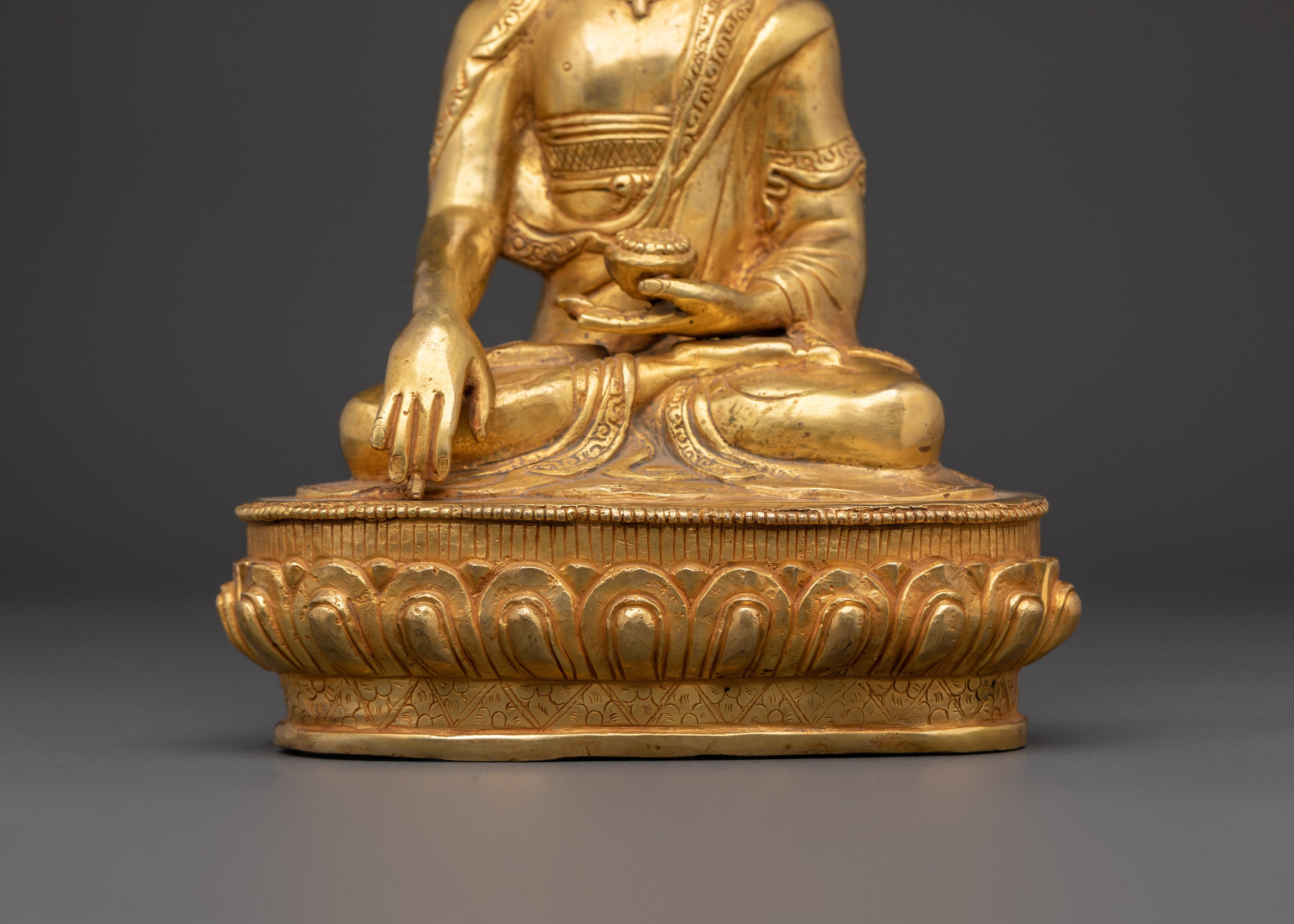 Crown Shakyamuni Buddha Sculpture | Tibetan Enlightenment Deity