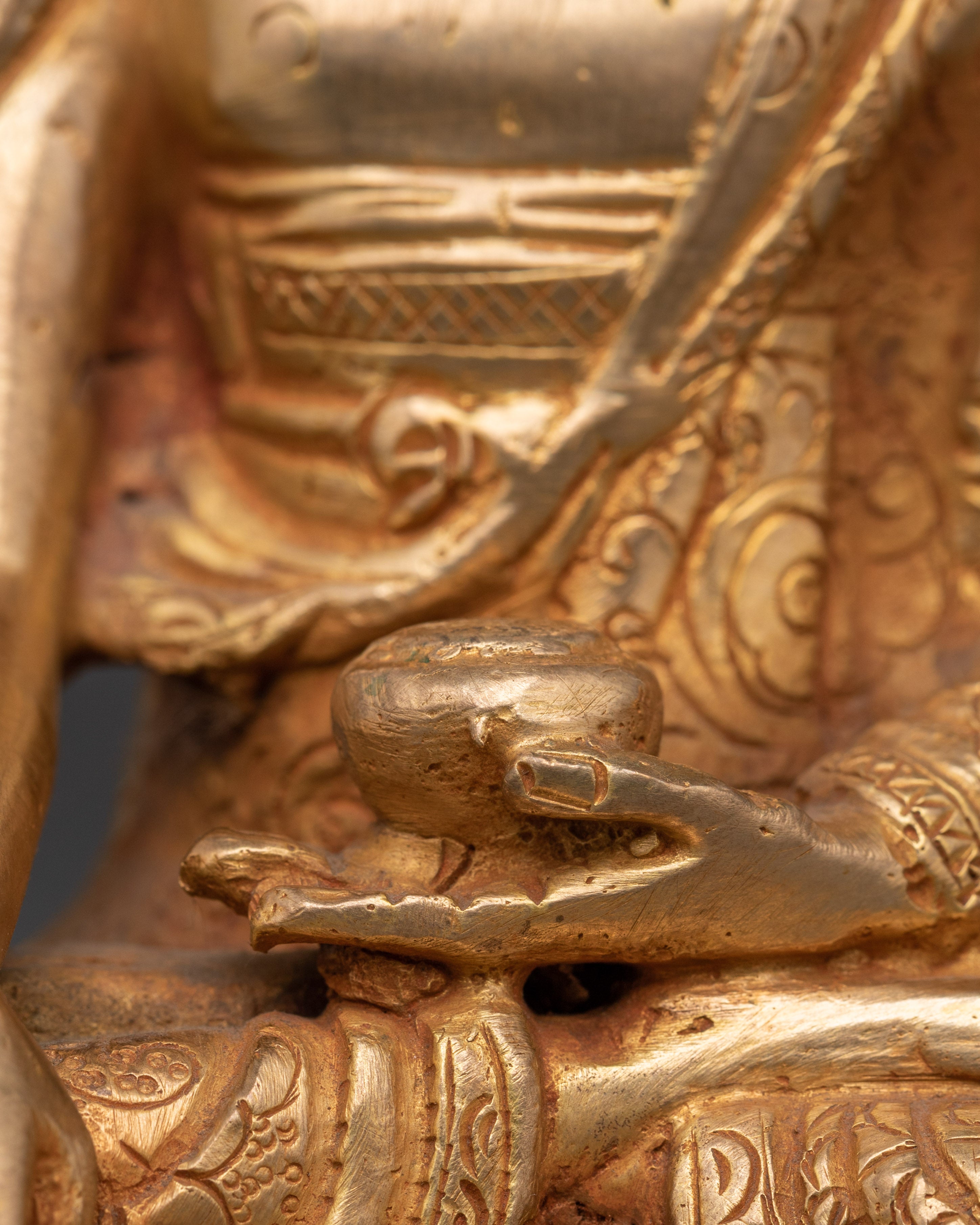 Handmade Shakyamuni Buddha Statue | Gold Plated Copper Buddha Figurine