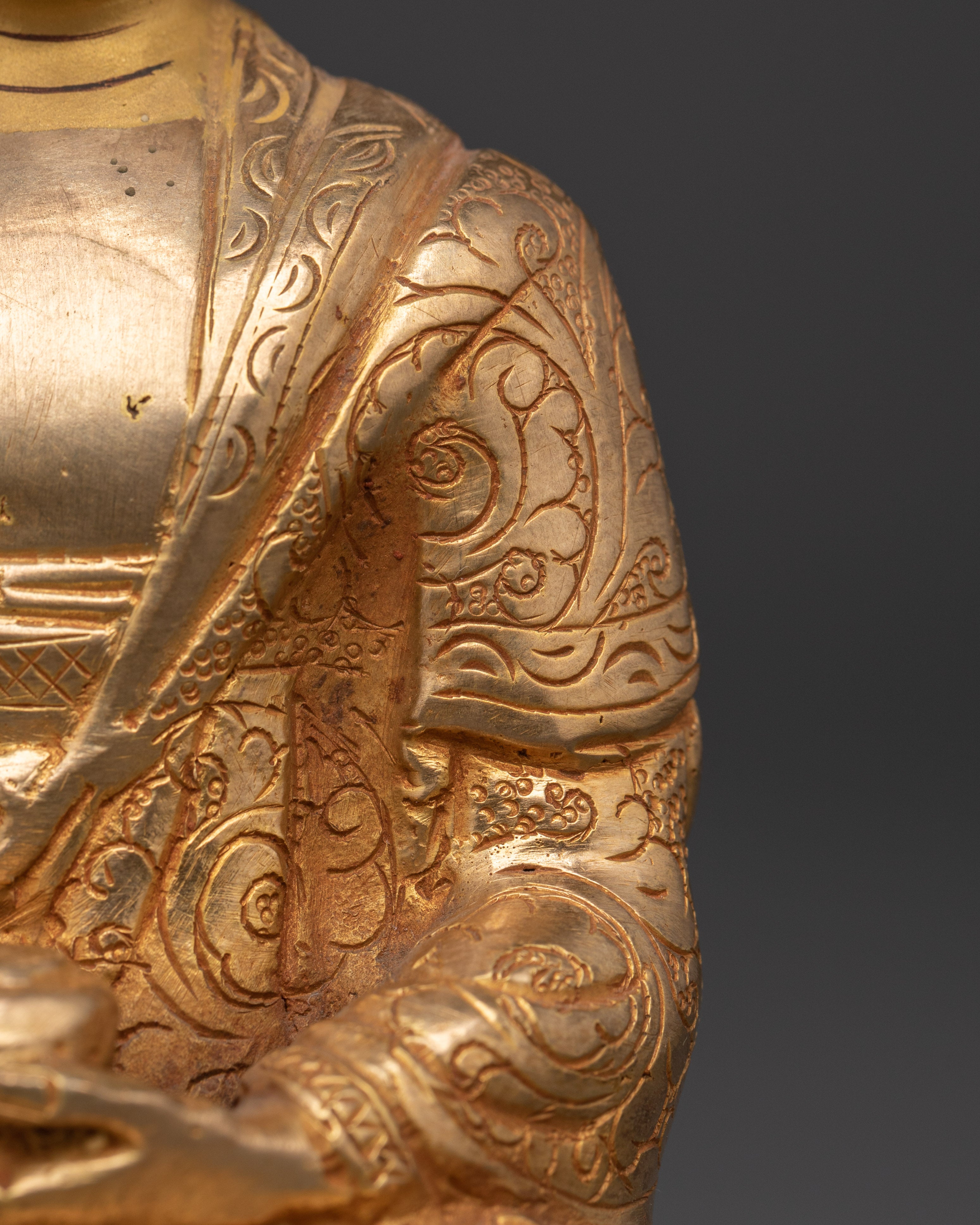 Handmade Shakyamuni Buddha Statue | Gold Plated Copper Buddha Figurine