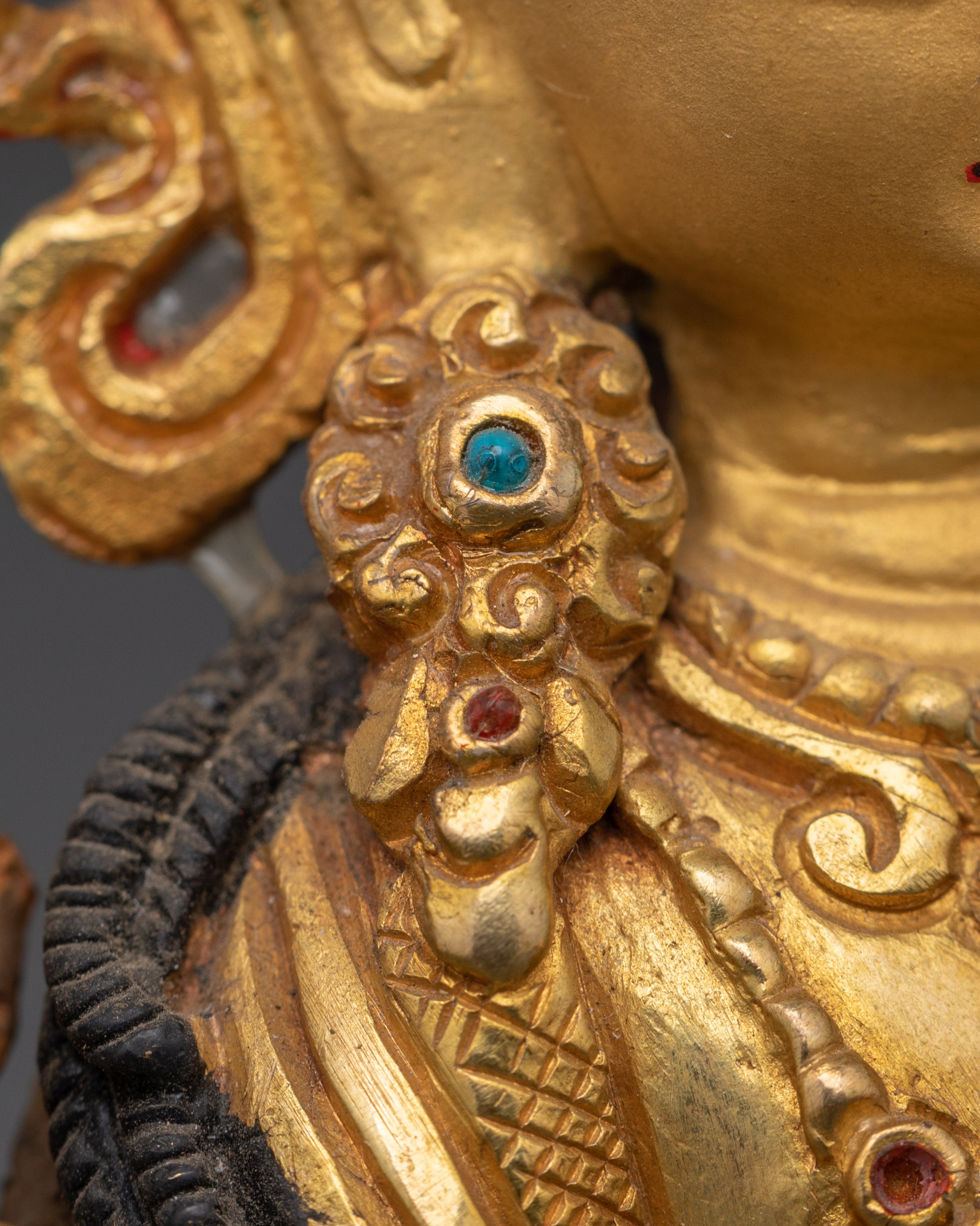 Tibetan Chenrezig Deity Statue | Handcrafted Golden Buddha of Compassion