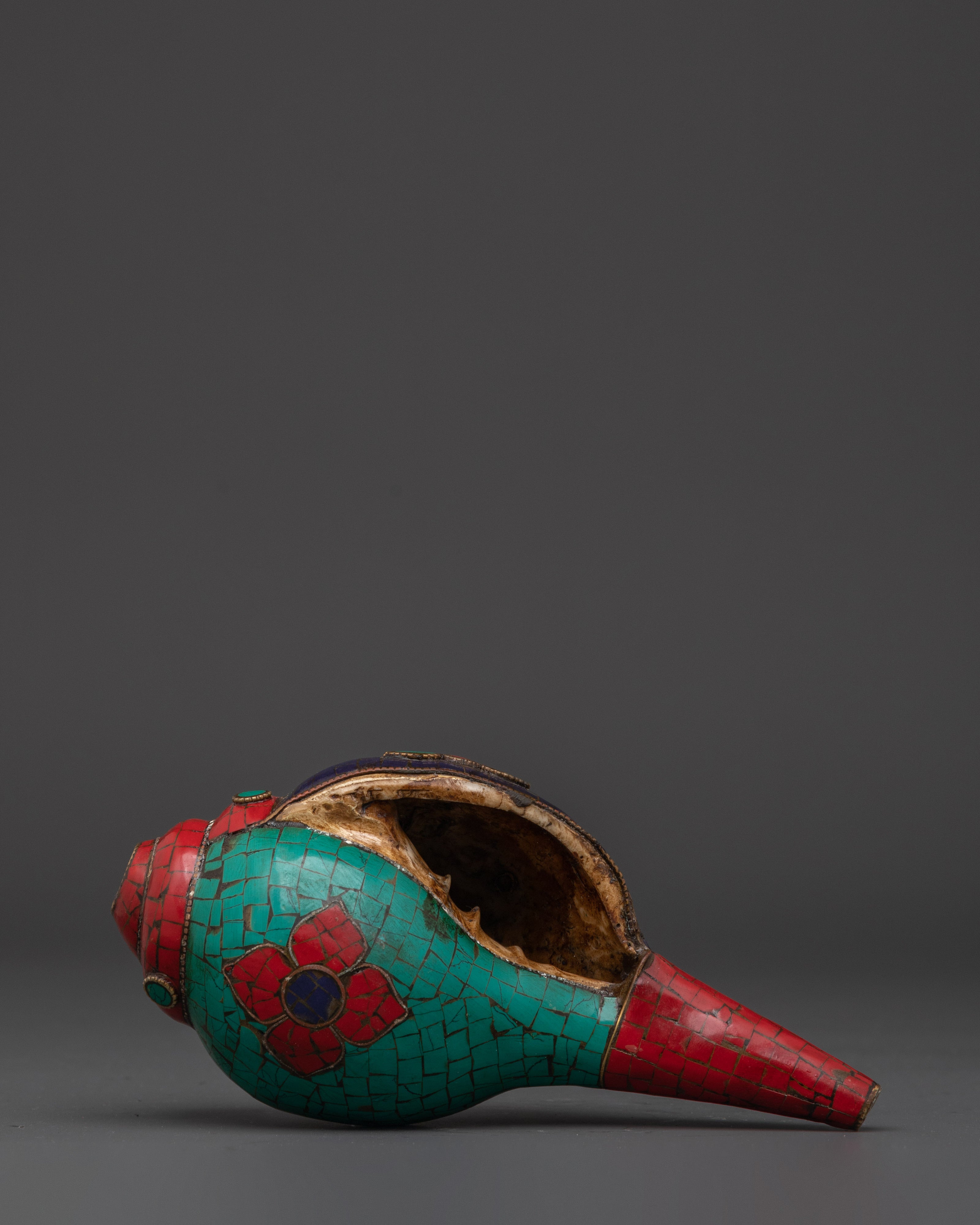 Prayer Conch | Tibetan Shankha for Puja