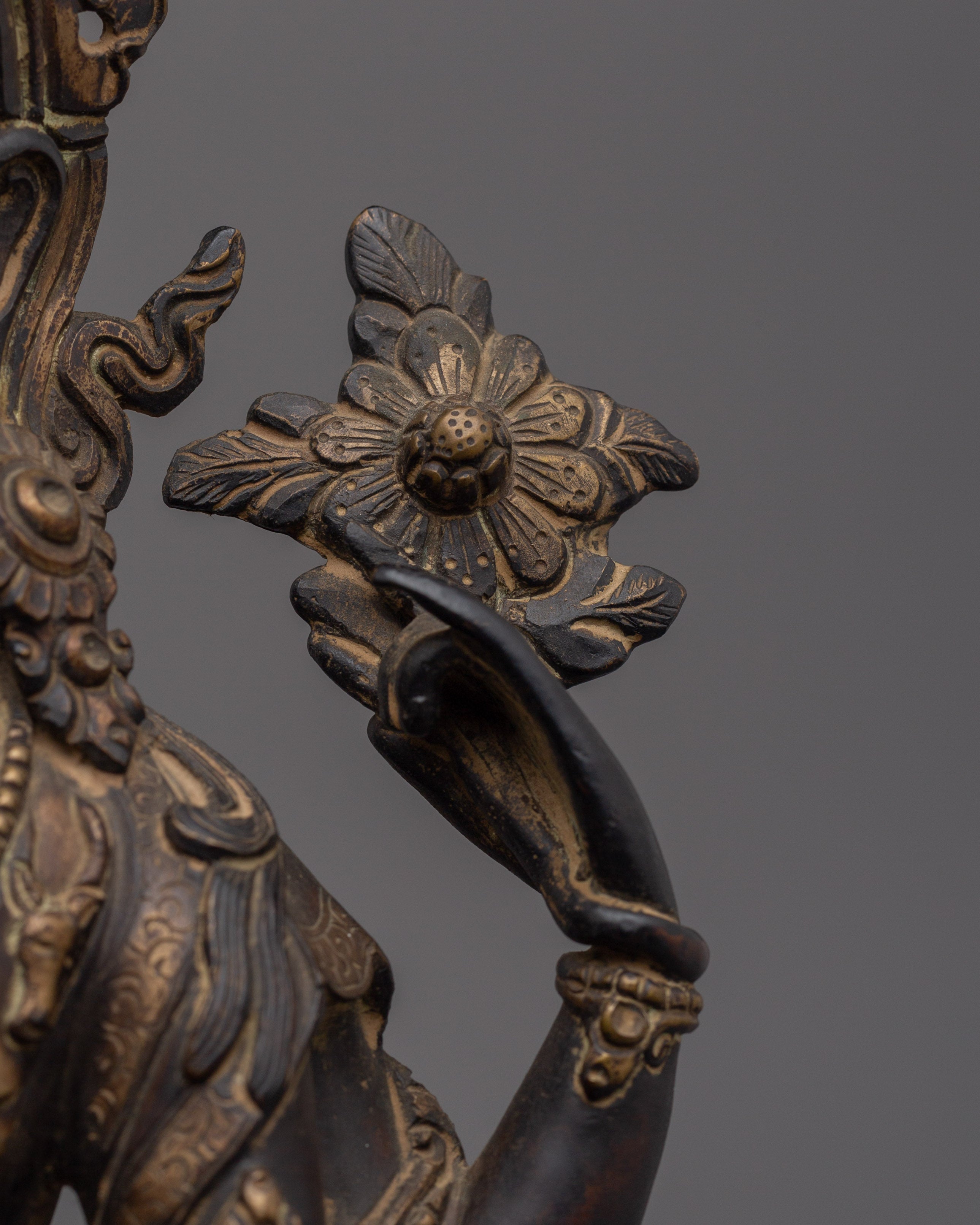 Avalokiteshvara Chenrezig |Black Oxidized Copper
