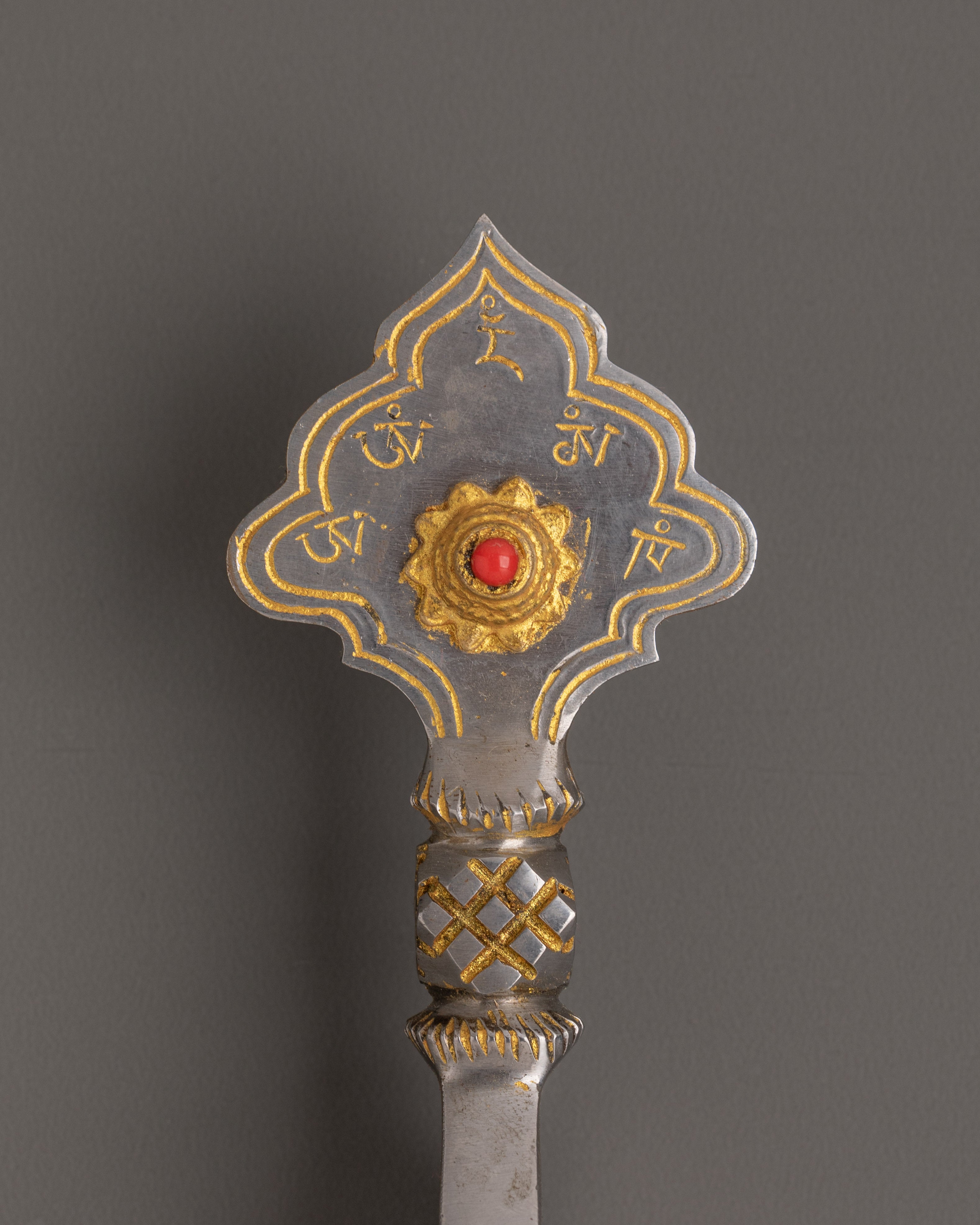 Richen Daru Vajrayana Ceremonial Set | Emblem and Flat Daru in Iron and Brass