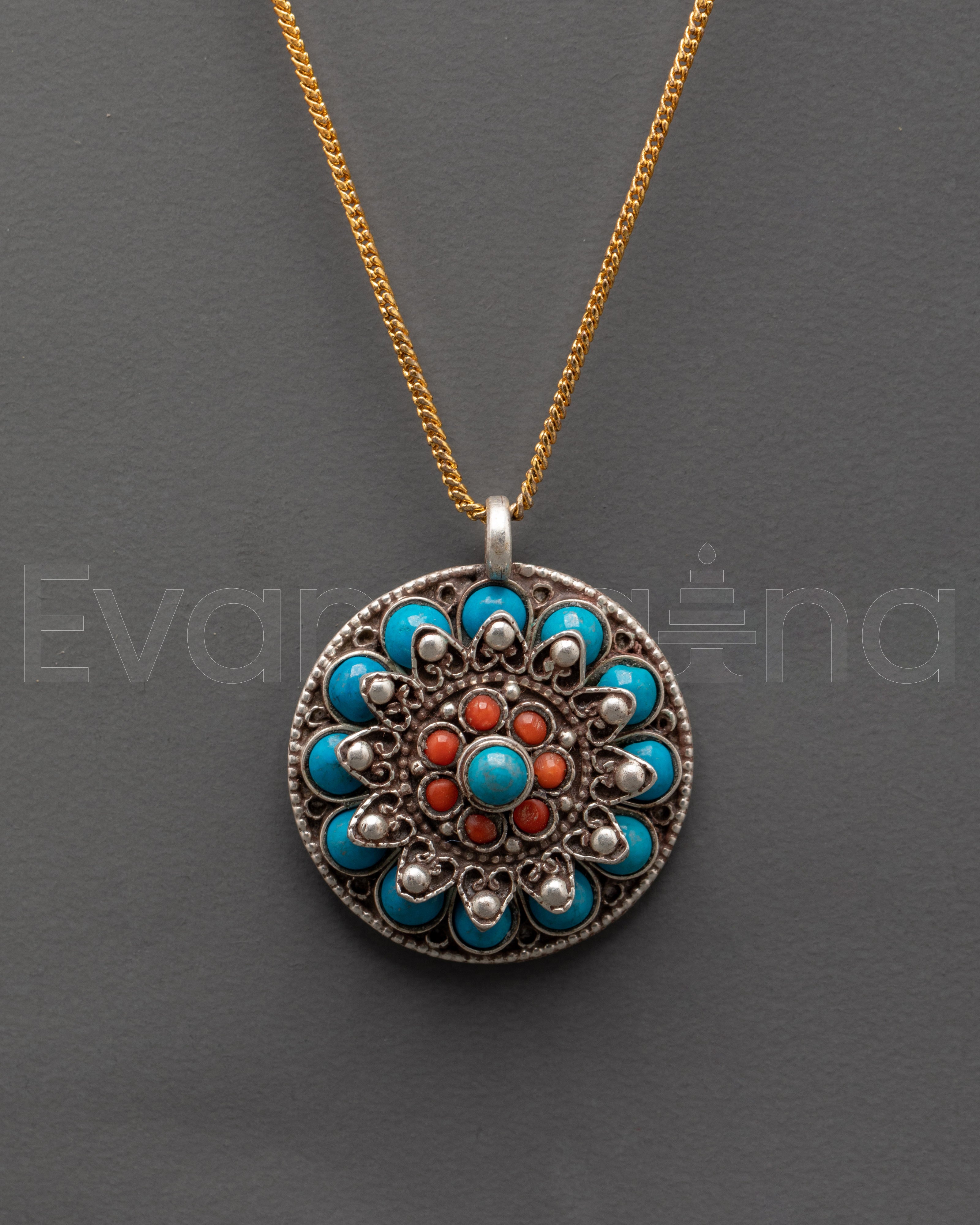  Pendant 