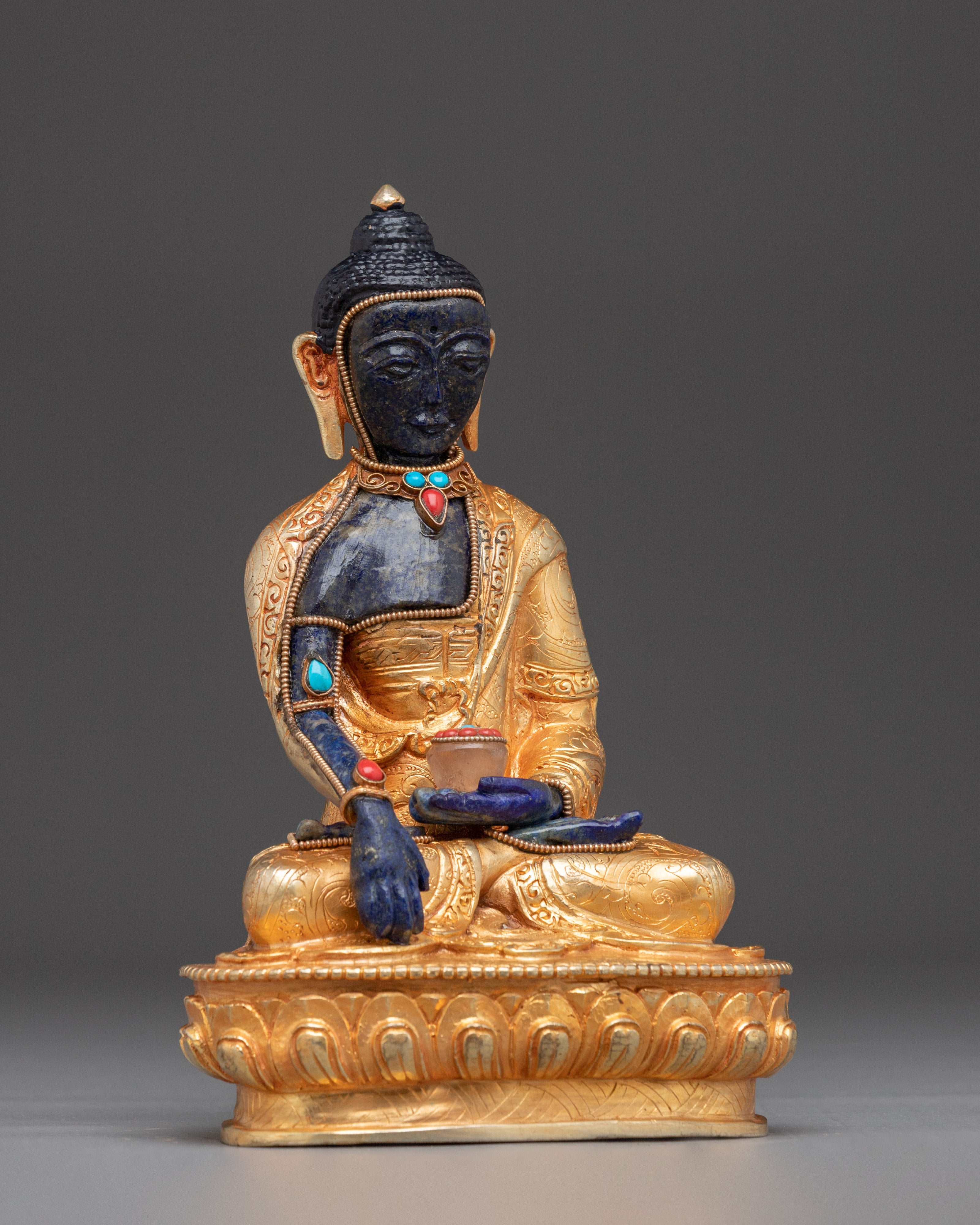 Handcrafted Sculpture of Shakyamuni Buddha | Antique Buddha Figurine