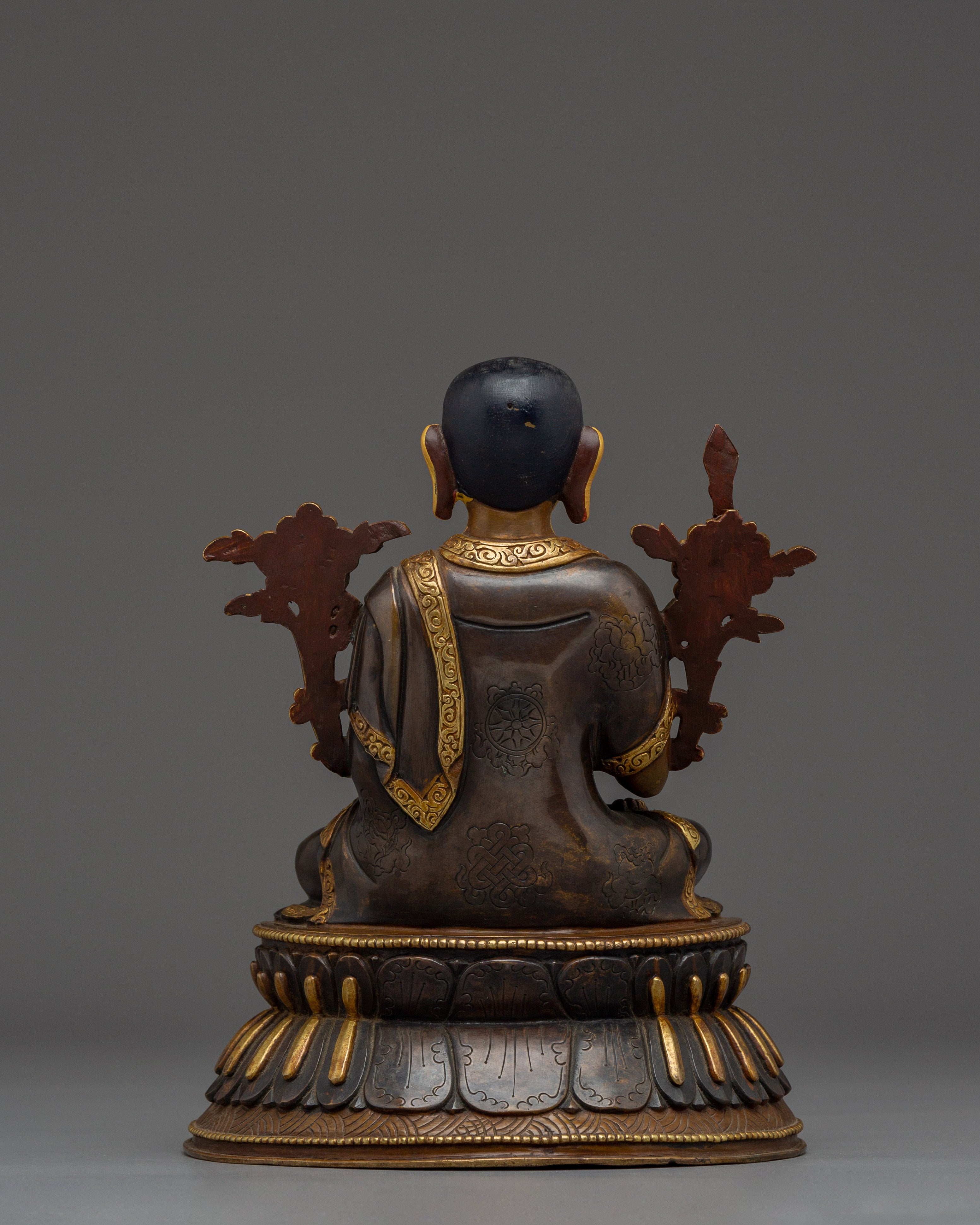 Tibetan Buddhist Master Je Tsongkhapa | Spiritual Decorative Statue