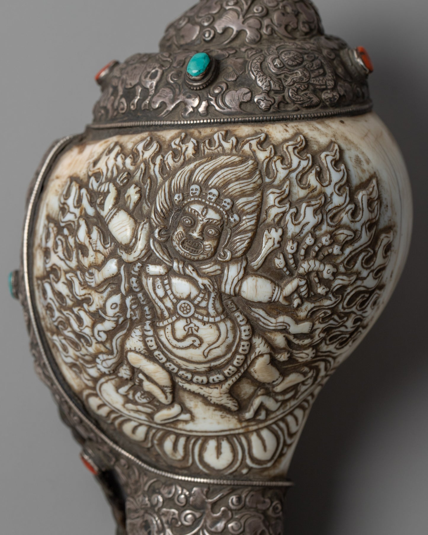 Silver plated Sankha | Symbolizing Spiritual Purity and Divine Connection