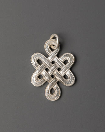 handcrafted-endlessknot