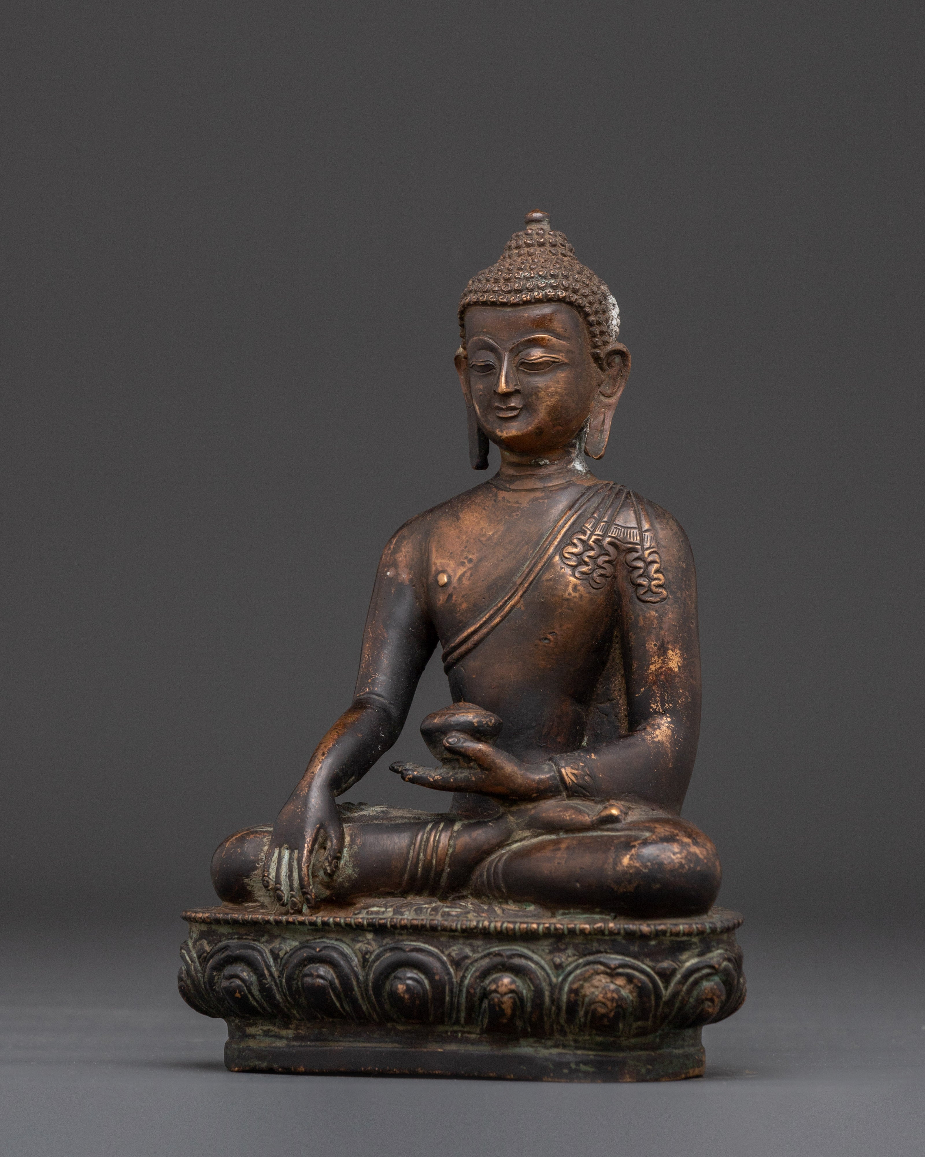 20cm Shakyamuni Buddha Statue | Antique Copper Buddha for Altar