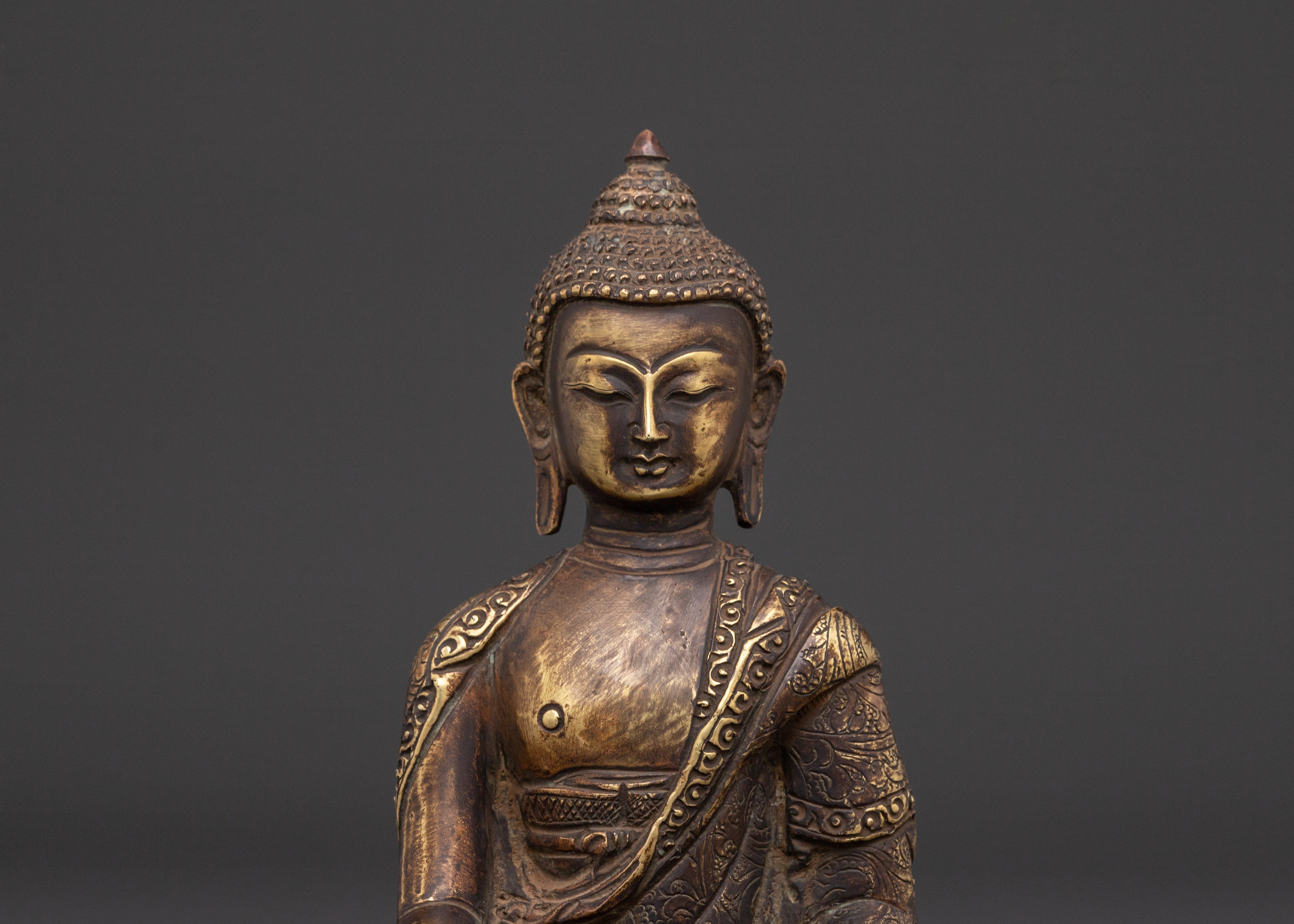 Tibetan Buddha Shakyamuni Statue | Enlightened One