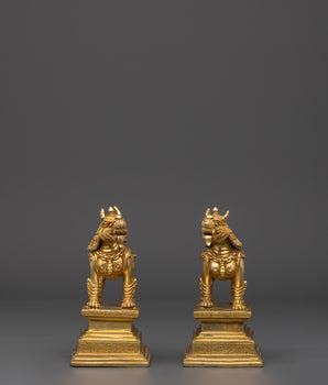 gold-plated-lion-statue-set