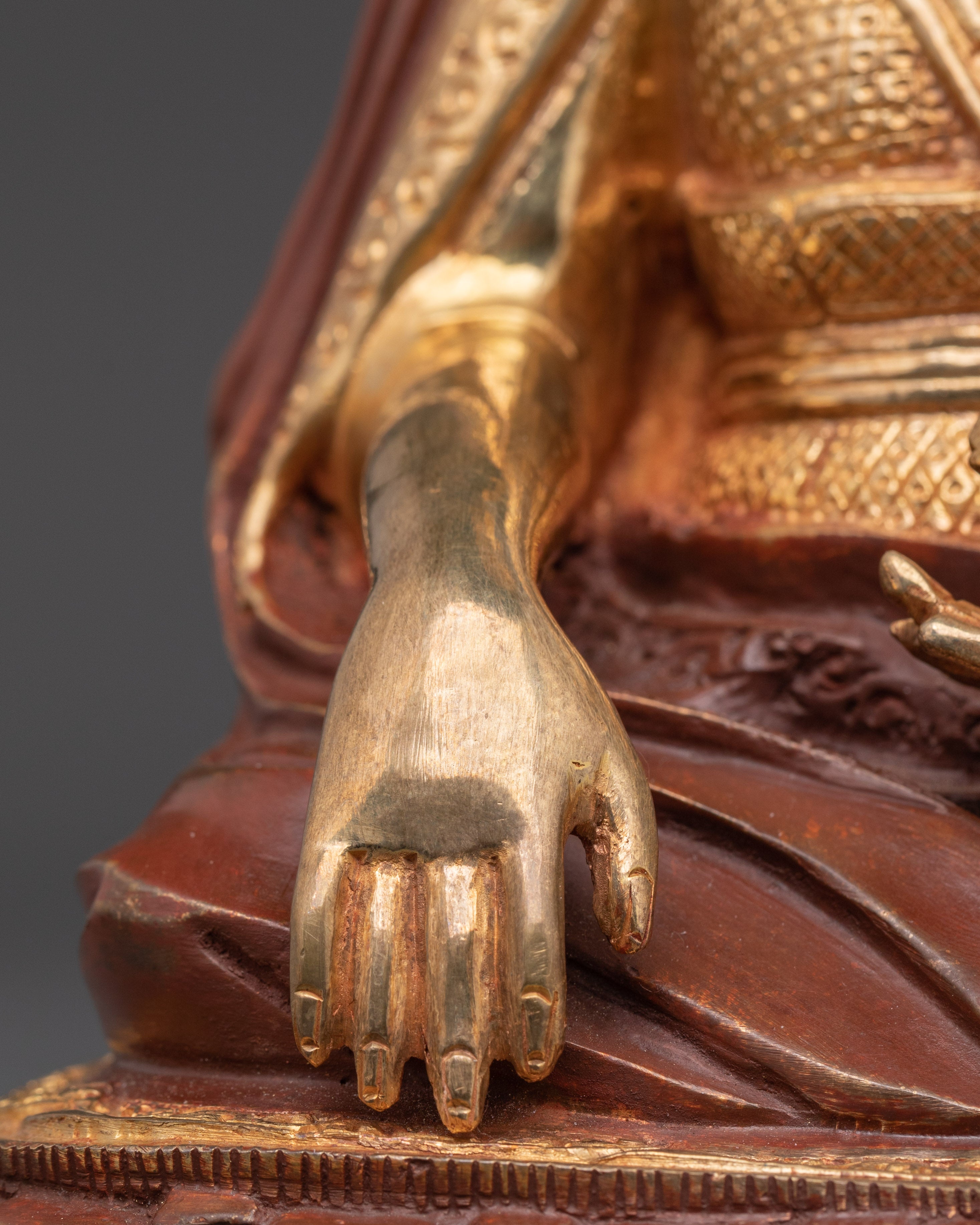 Zhabdrung Gold Plated Statue | Founder of the Drukpa Kagyu Lineage